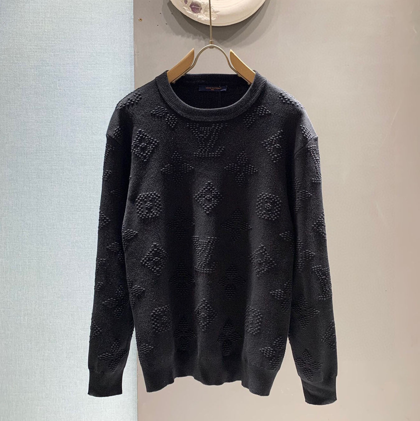 LV 25 New Pullover Sweater FNG112717