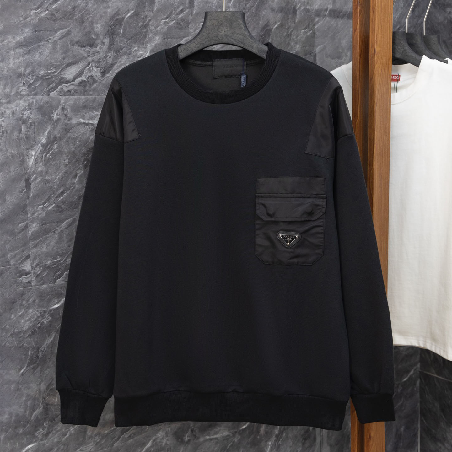 PRA Men's Crew Neck Pocket Sweatshirt FNG112707