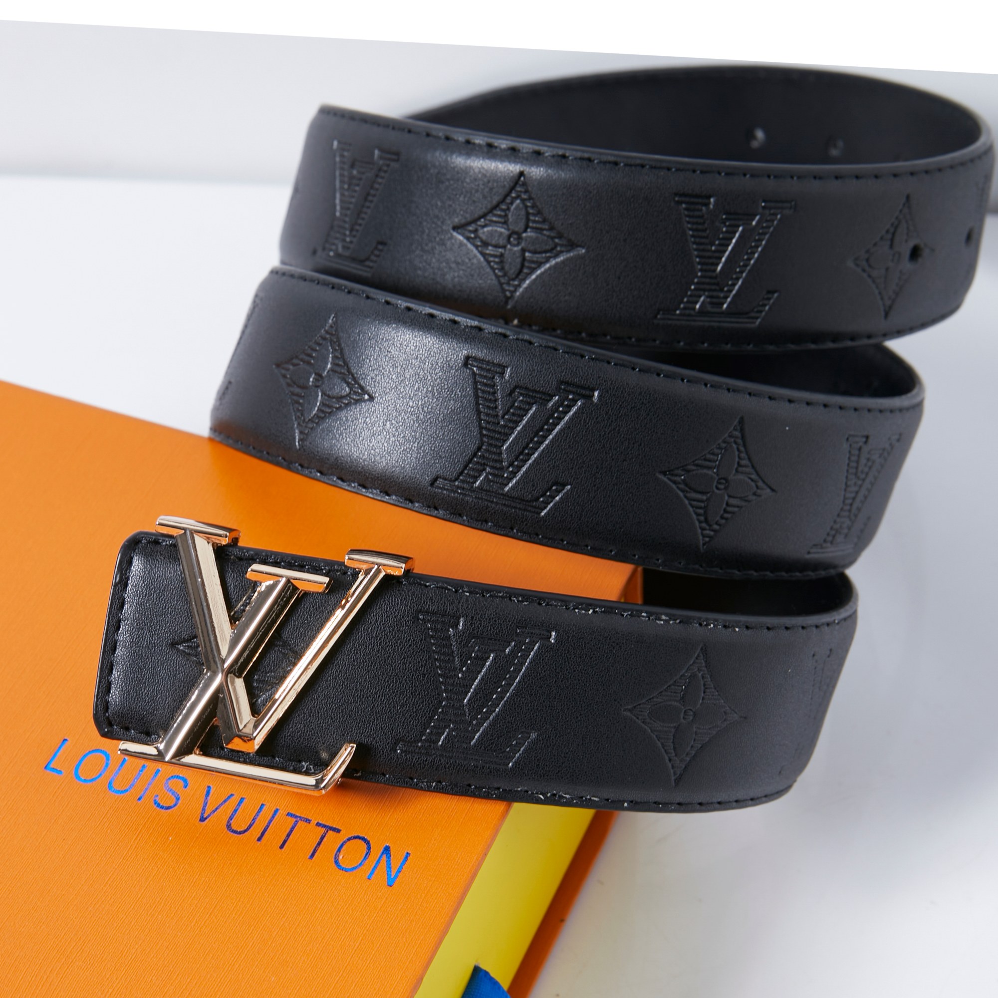 LV Classic Logo Embossed Belt FNG112719