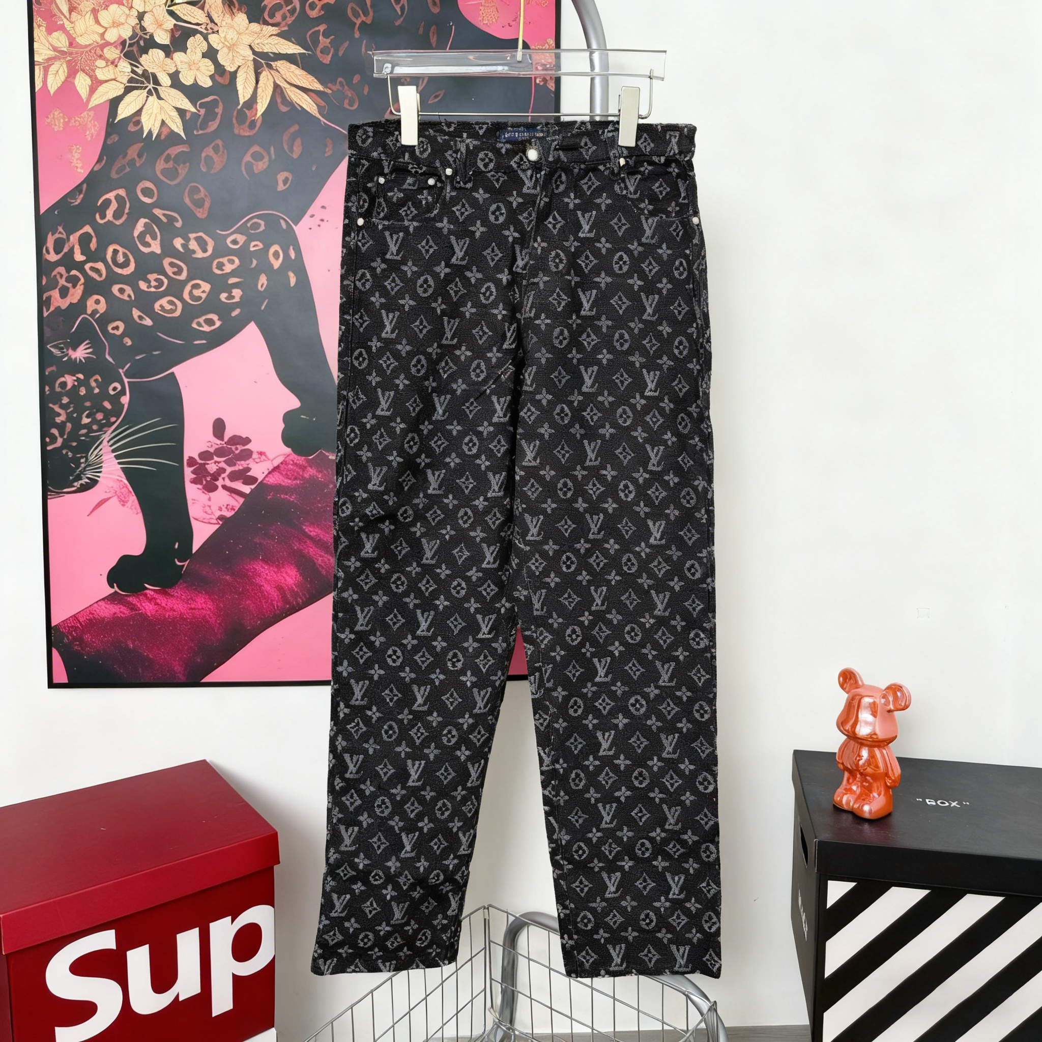 LV Classic Monogram Jeans FNG112704