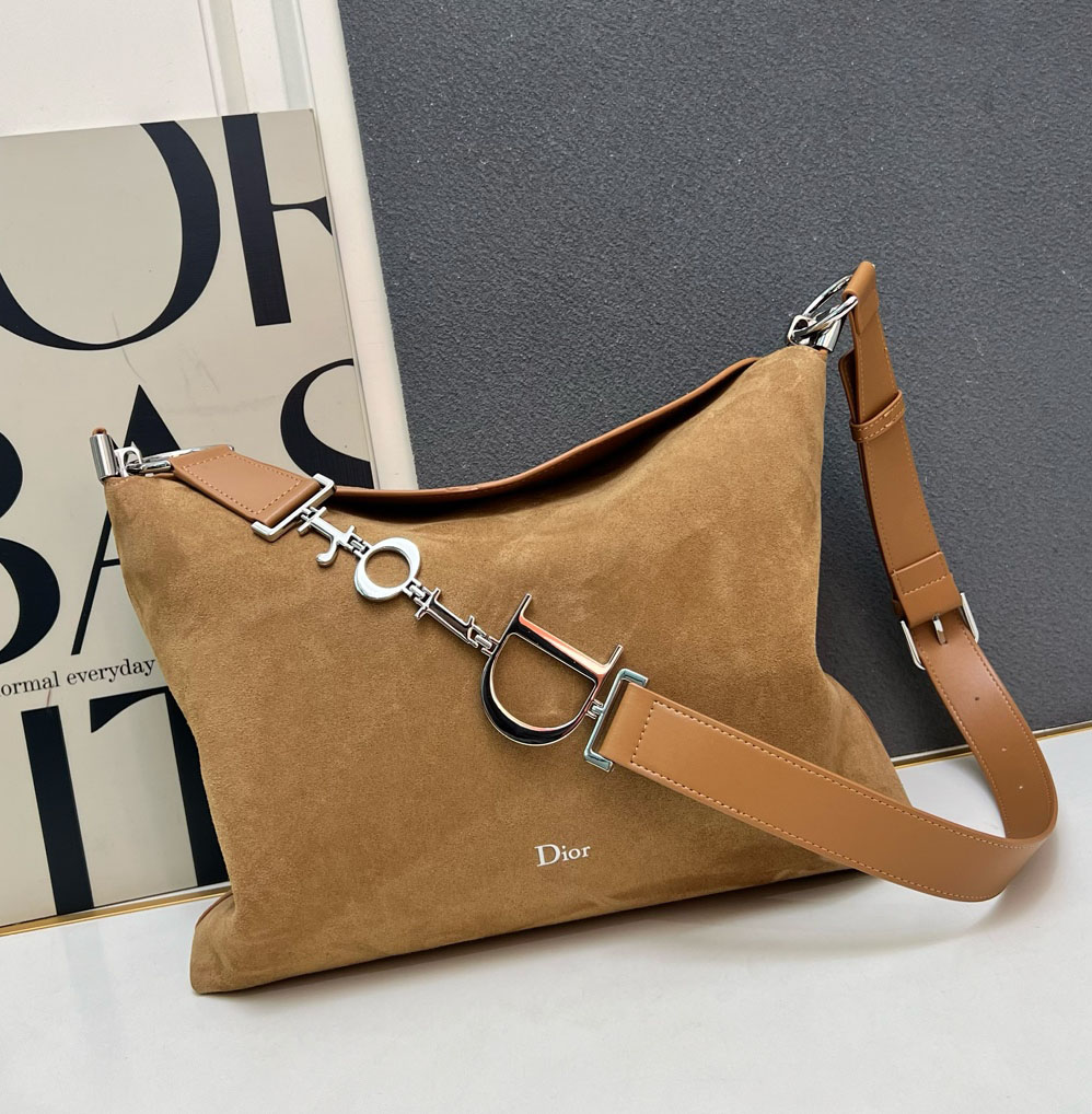 CD Classic Underarm Bag FNG120403