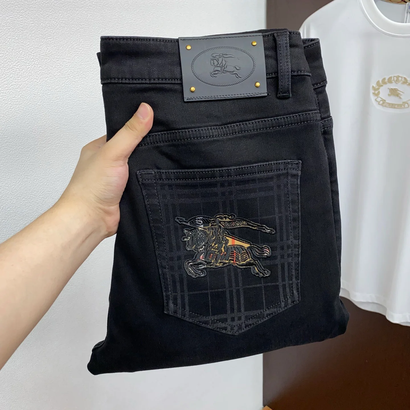 Bur Men's War Horse Logo Jeans FNG122108