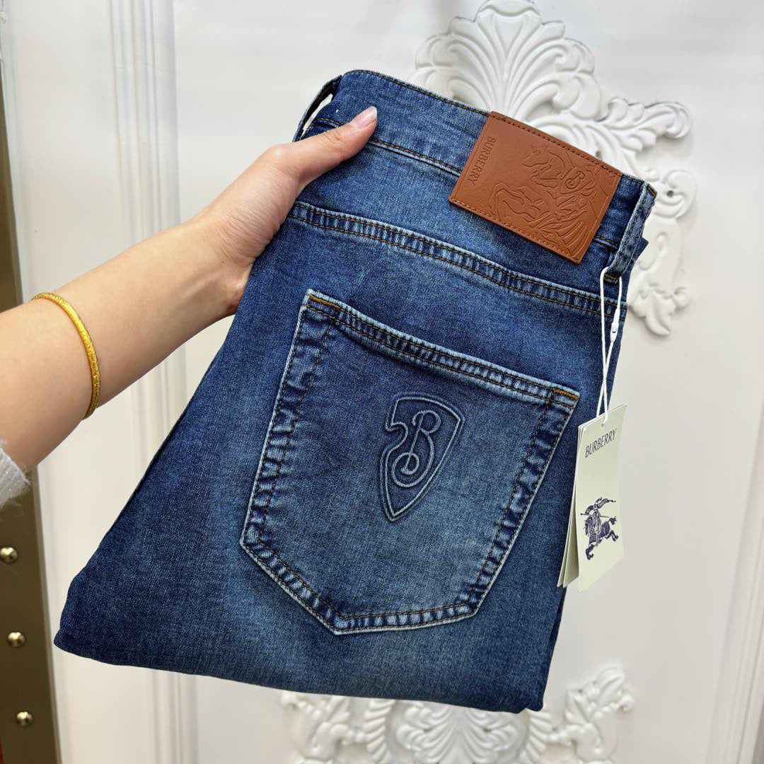 Bur Classic B Logo Jeans FNG122115