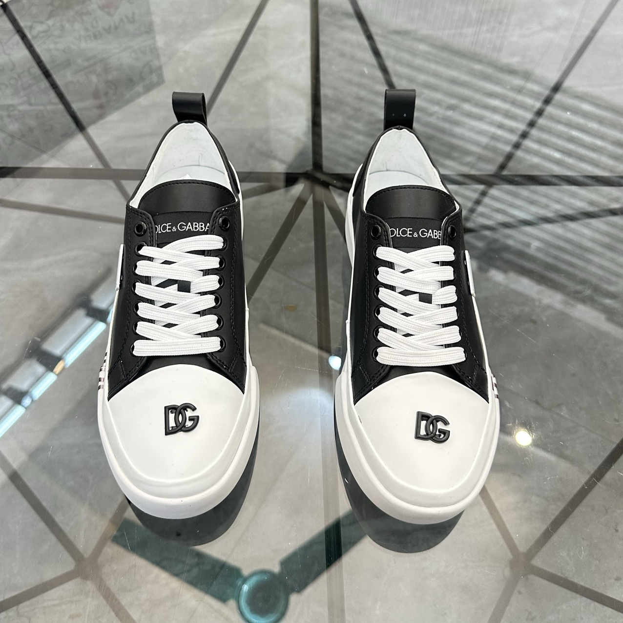 D&G Casual Flats FNG122601