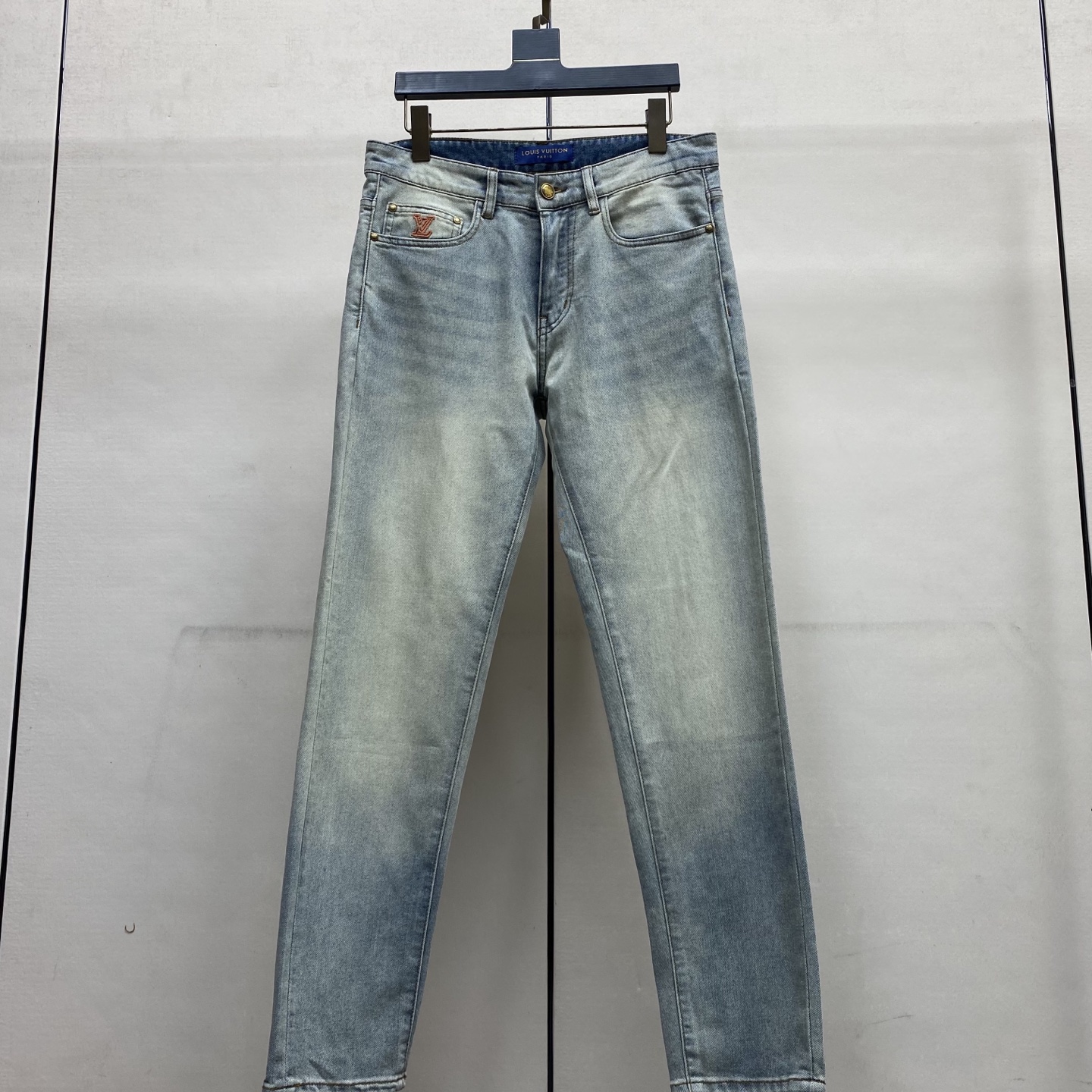 LV 26New Men's Jeans BNL010401