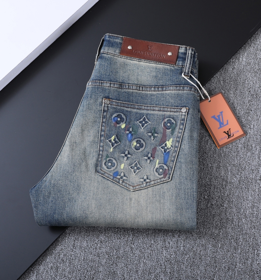 LV Men's Fashion Jeans BNL010440