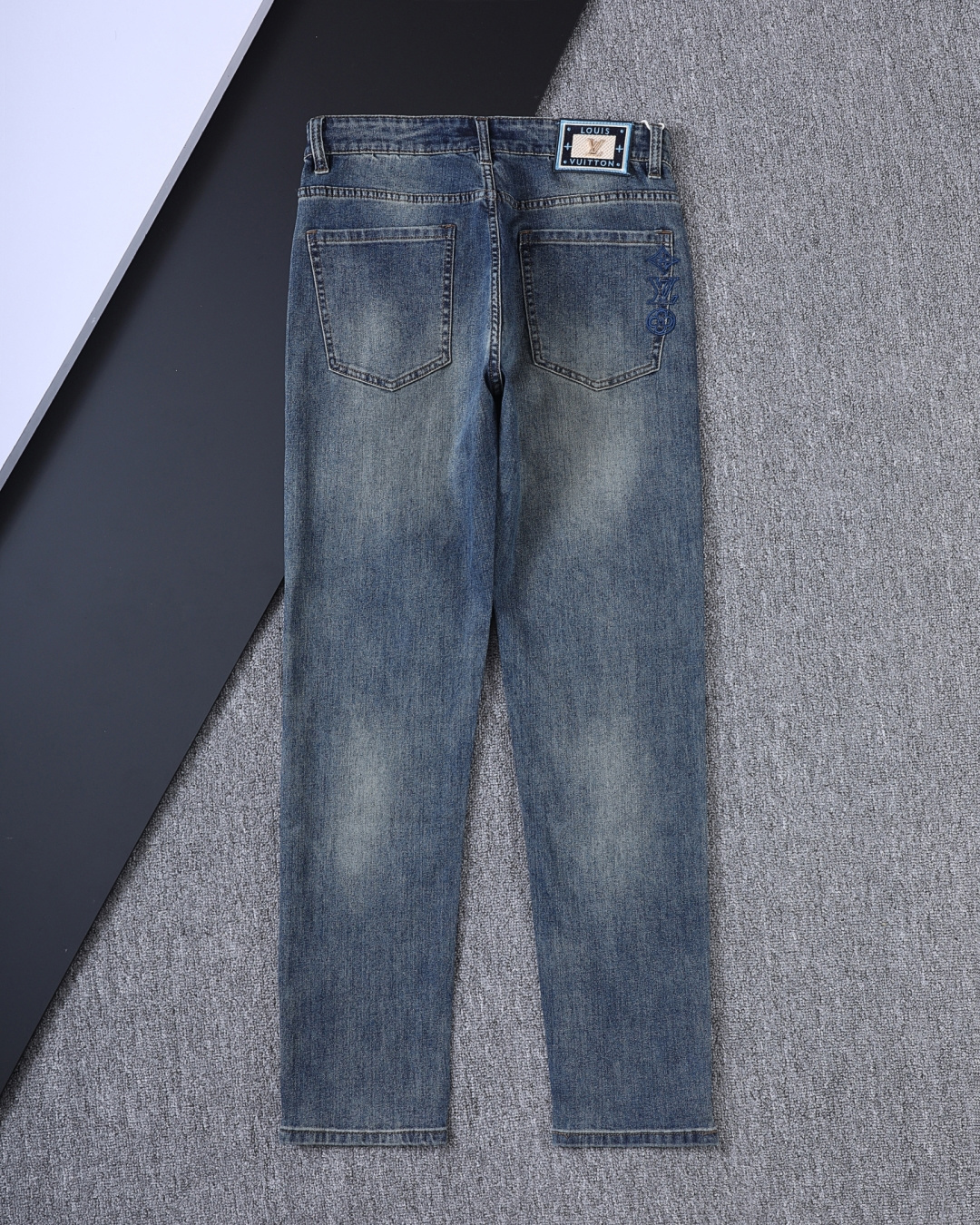 LV Men's Four-Leaf Clover Micro-Label Jeans BNL010506