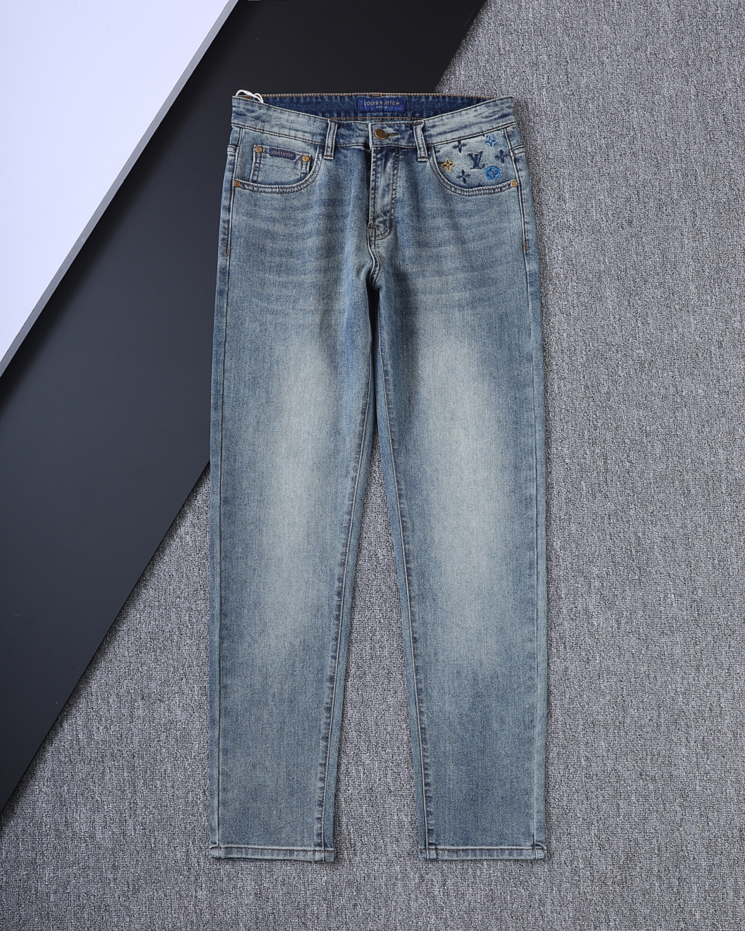 LV Men's Embroidered Micro-Label Jeans BNL010606