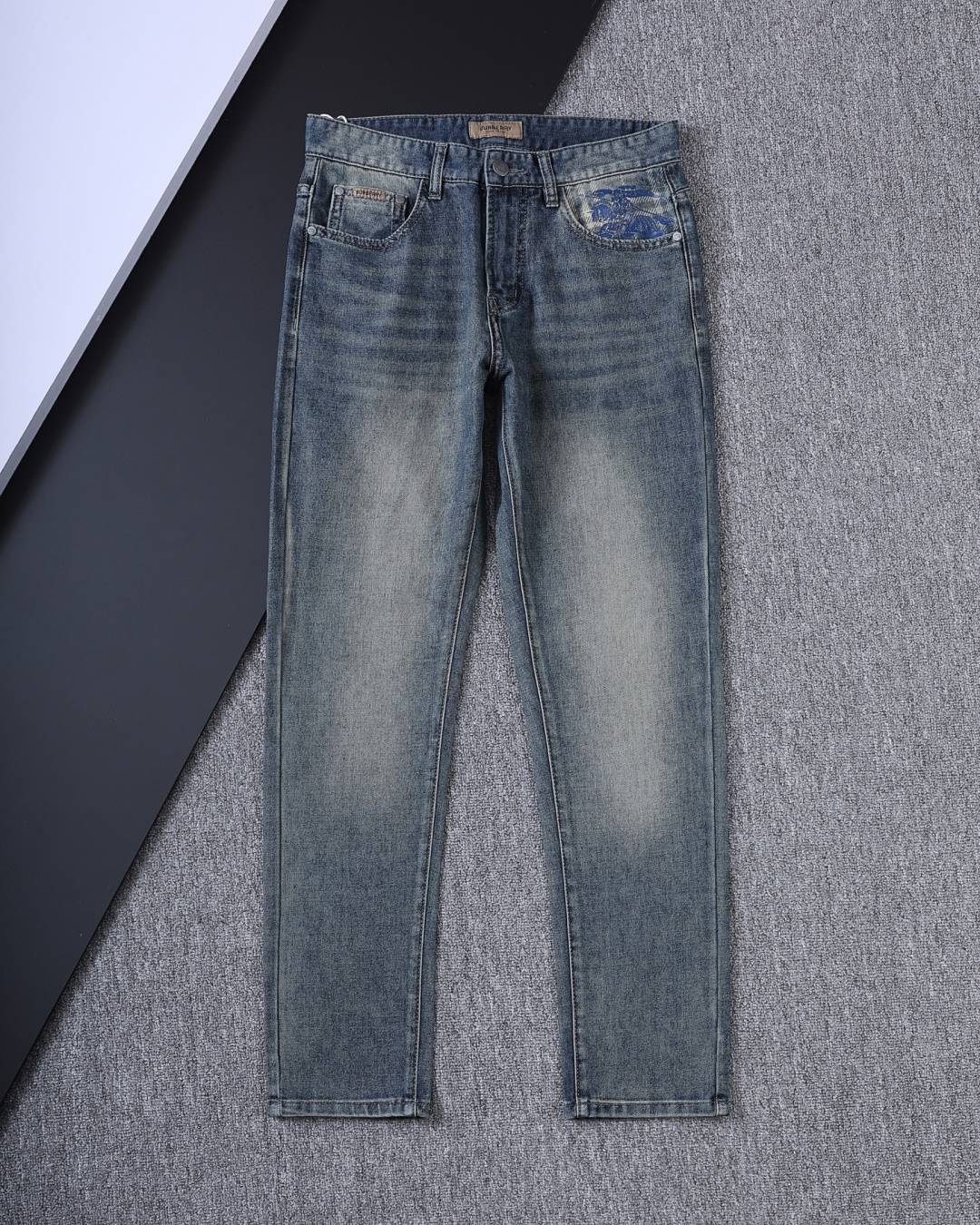 Bur Men's War Horse Logo Jeans BNL010603