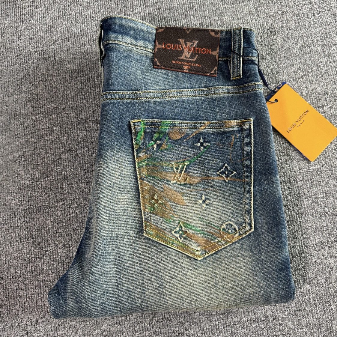 LV Men's Jeans BNL010627