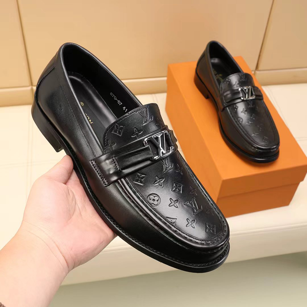 LV Classic Logo Embossed Casual Leather Shoes BNL010712