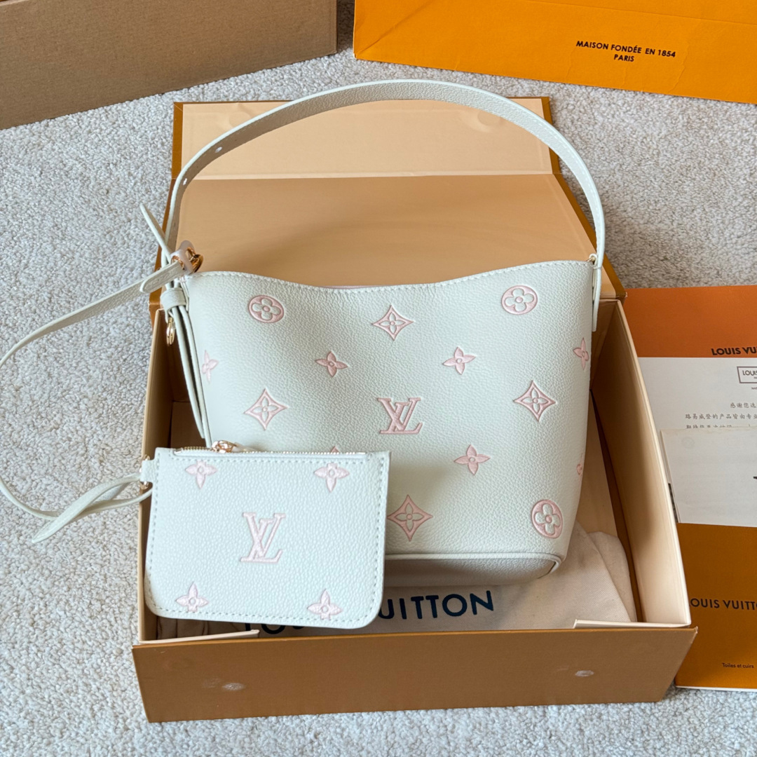 LV Classic White Stylish Bucket Bag BNL011301