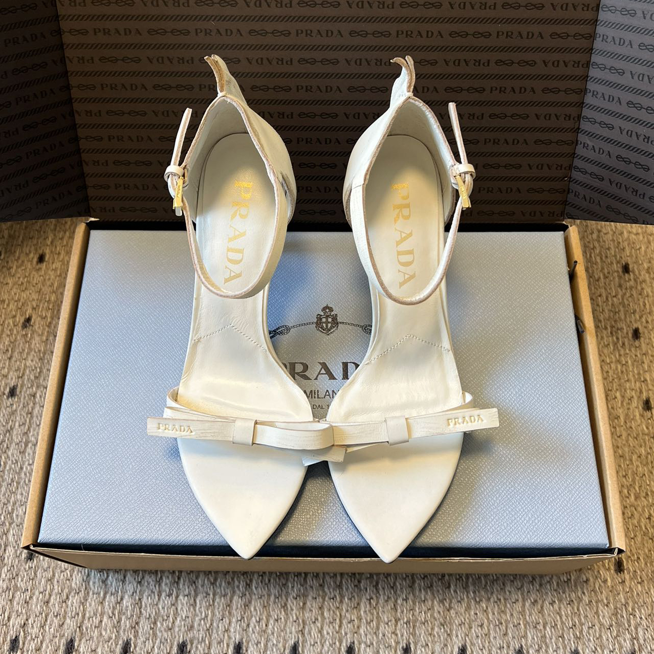 PR 26New Pointed-Toe Bow High-Heeled Sandals BNL01616