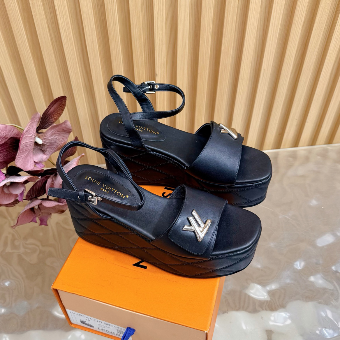 LTT New Chunky Heel Sandals BNL01608