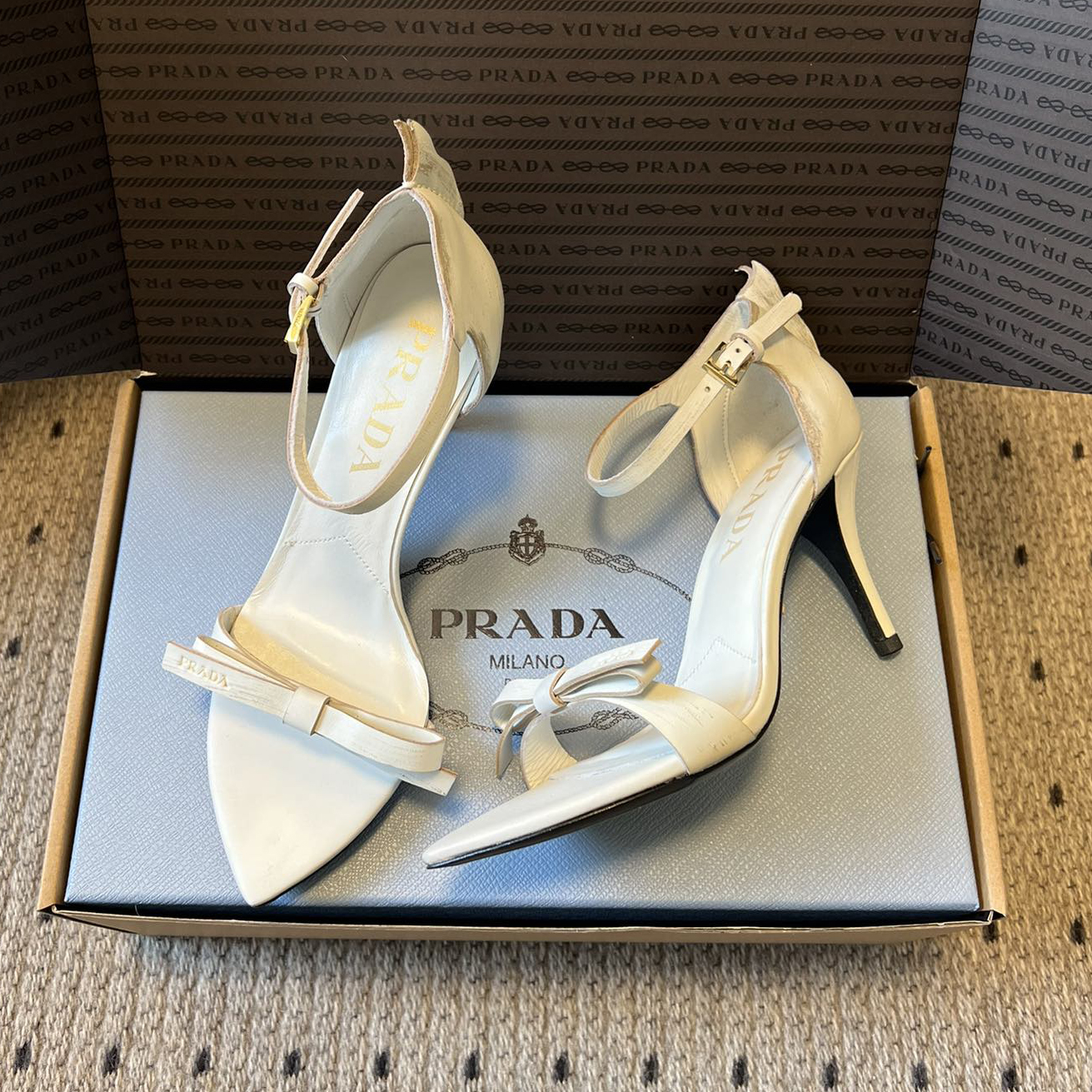 PR 26New Pointed-Toe Bow High-Heeled Sandals BNL01616