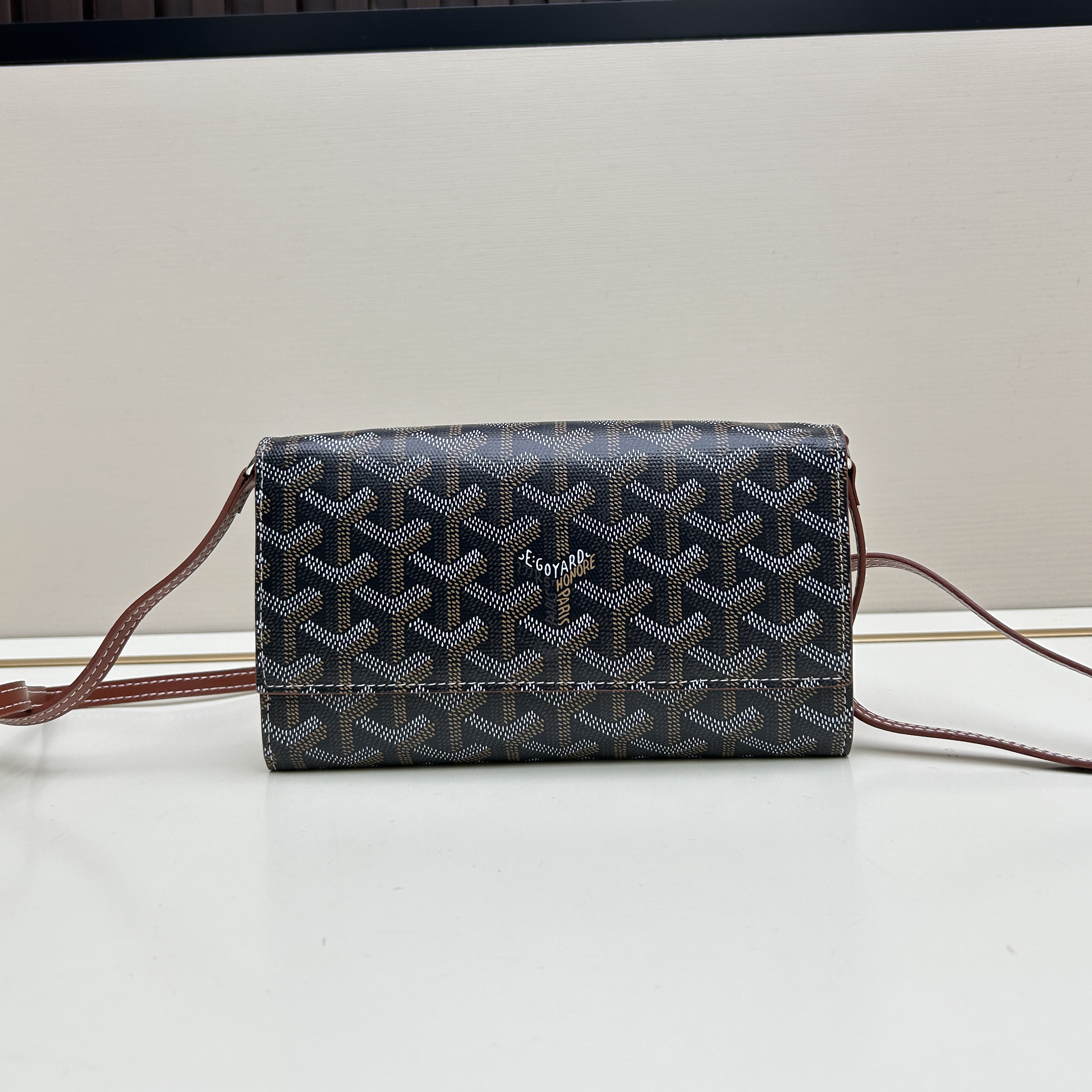 GY Shoulder Bag - Mini BNL01803