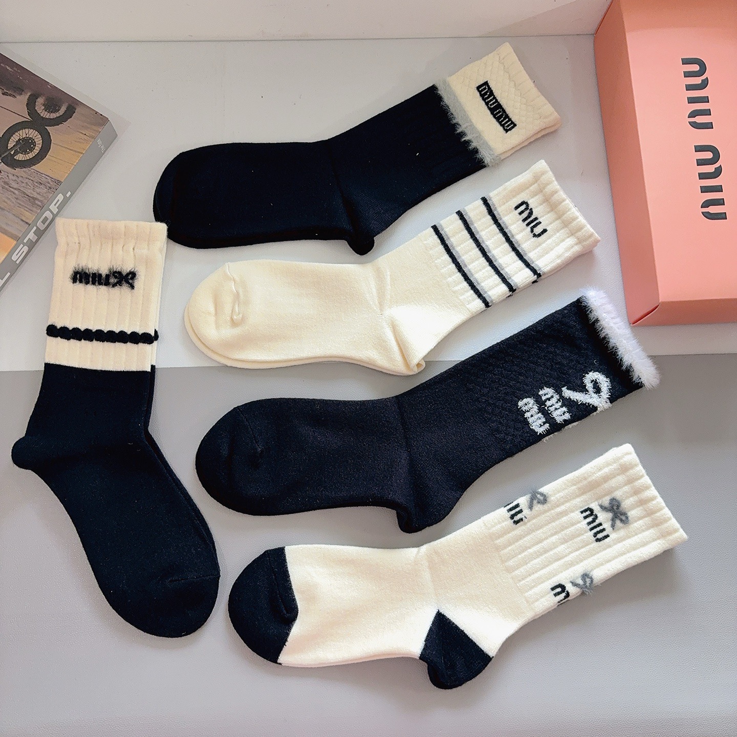 MM Women's New Fashion Socks BNL012004