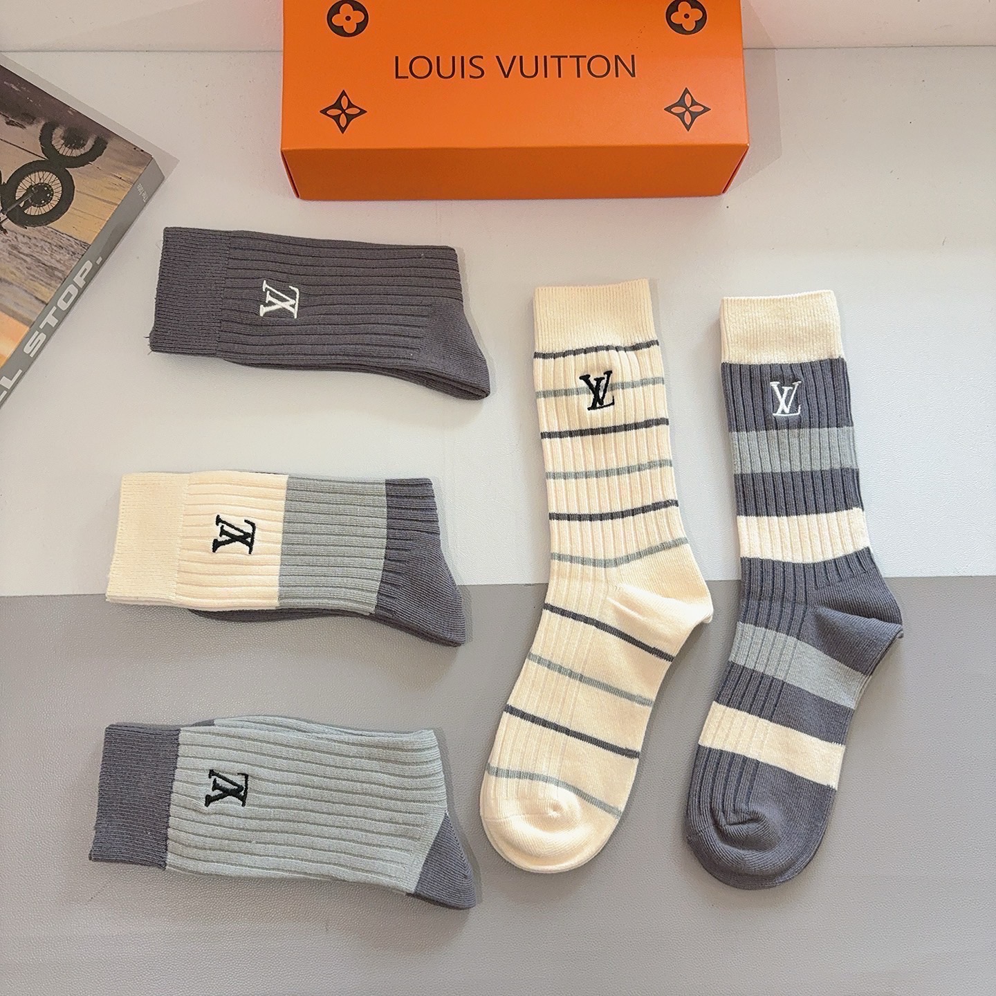 LTT Embroidered Socks BNL012023