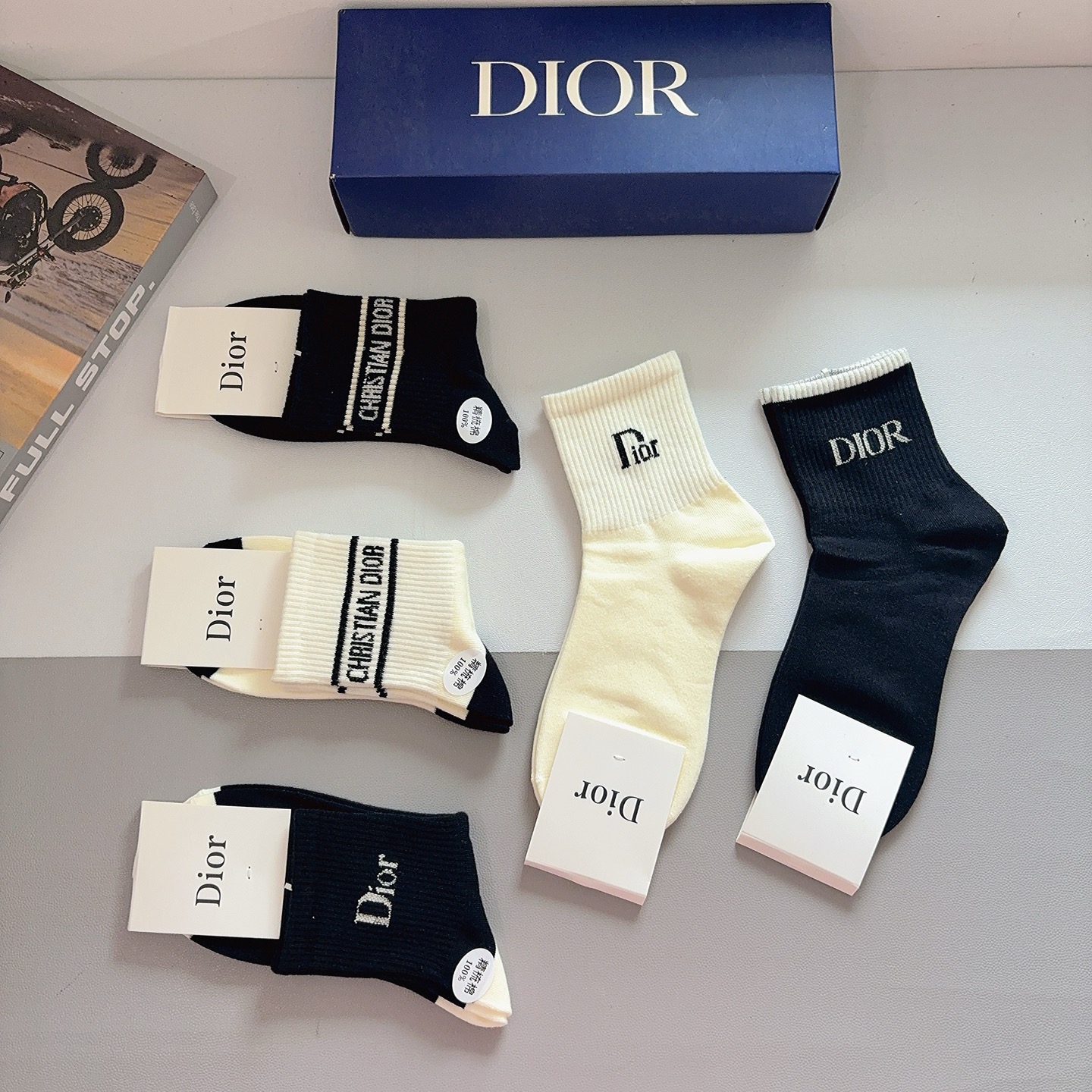 D Classic Logo Socks BNL012024