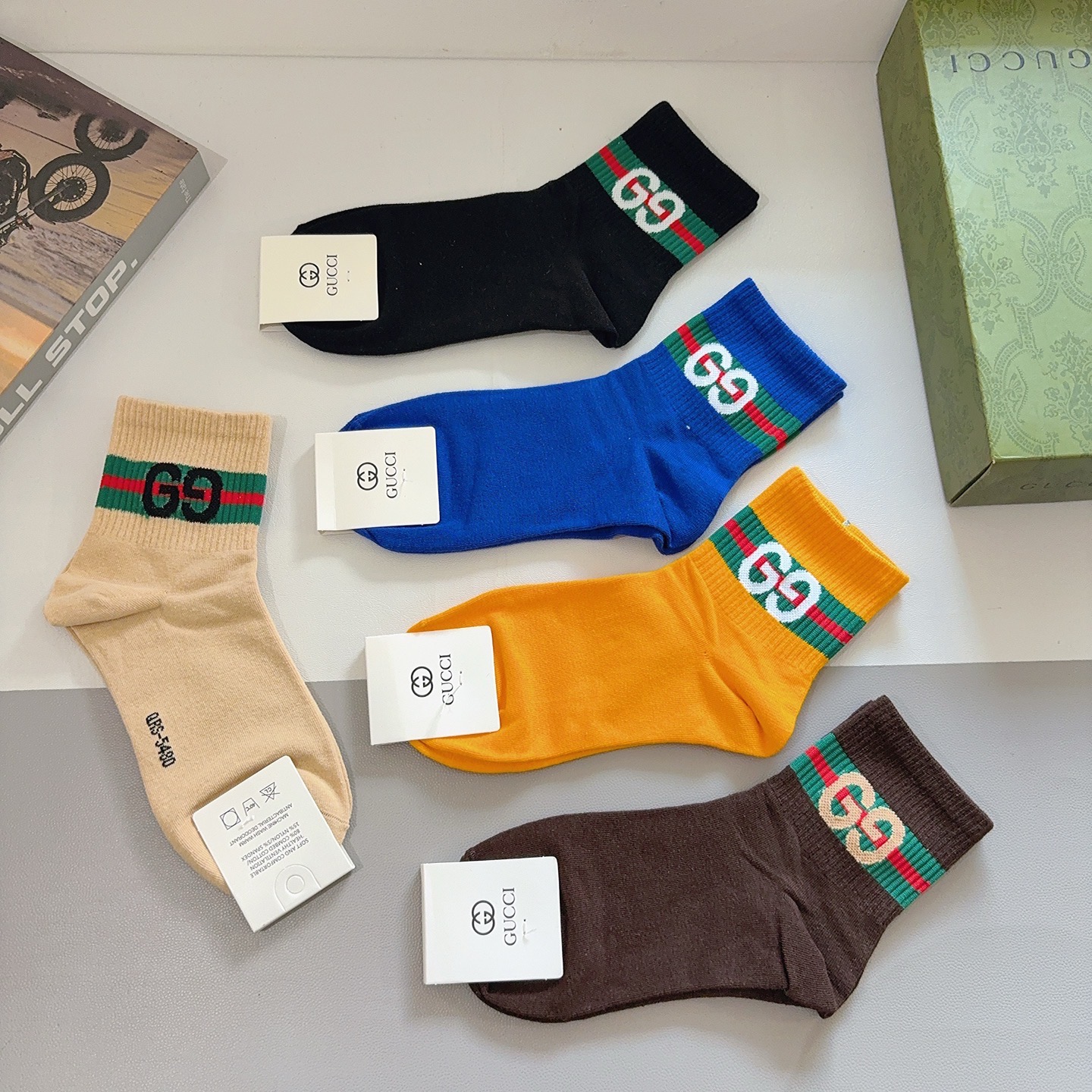 Gi Fashion Mid-Calf Socks BNL012009