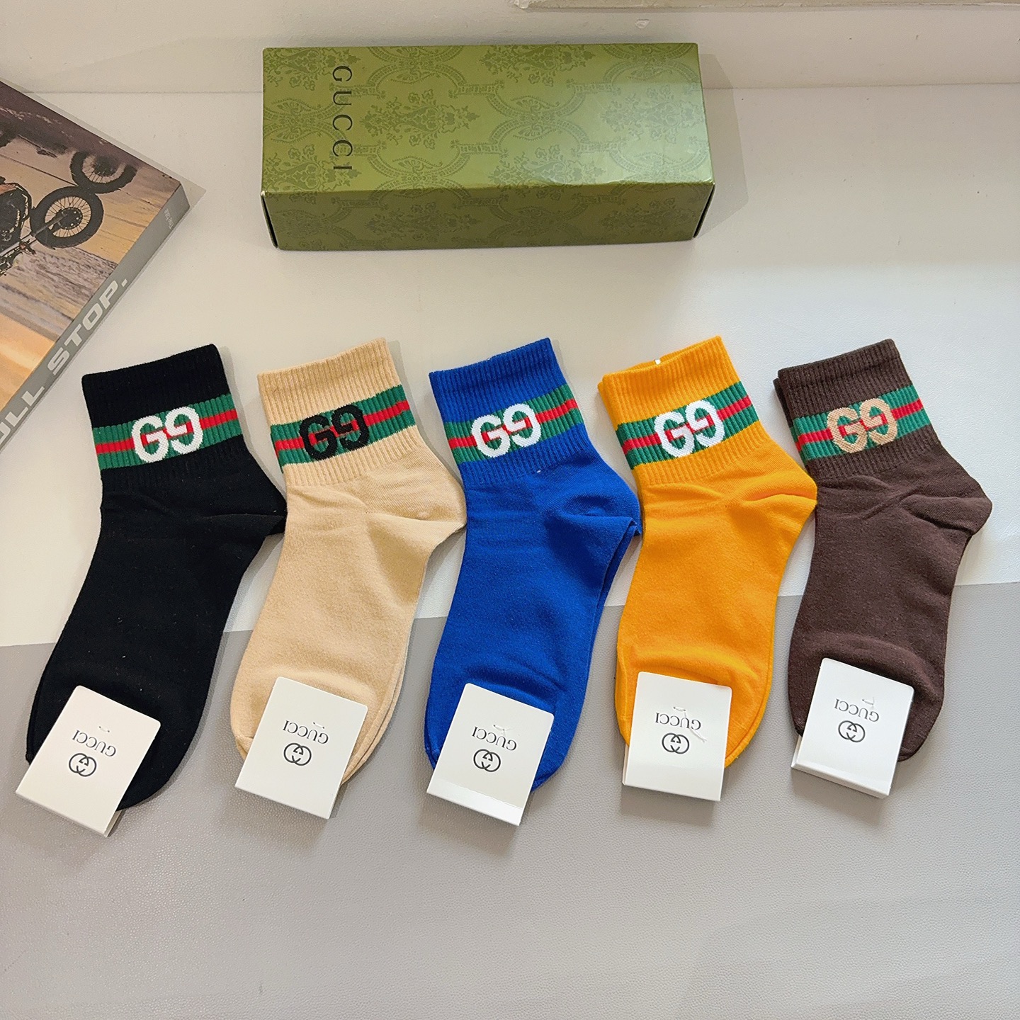 Gi Fashion Mid-Calf Socks BNL012009