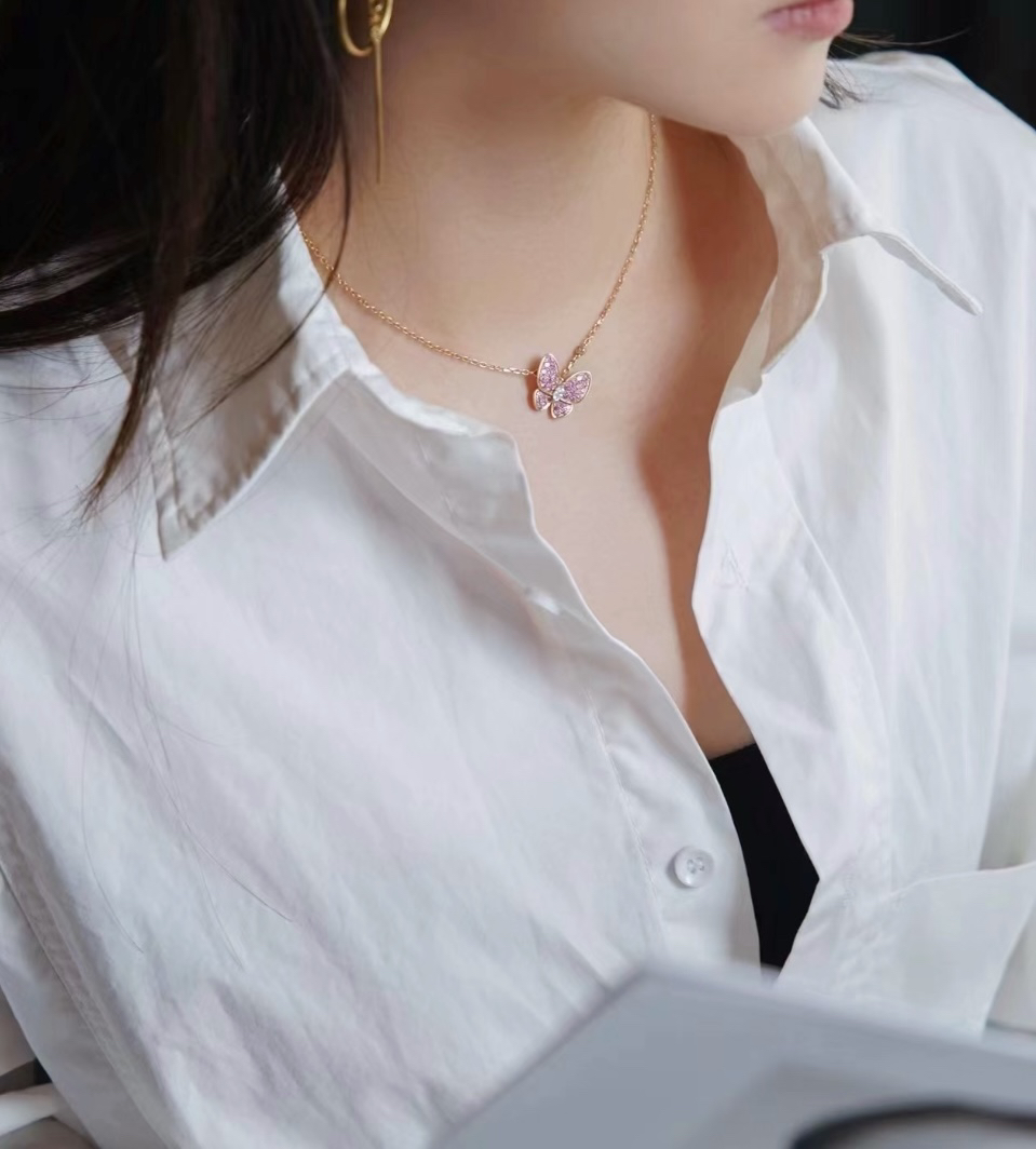 Van C Pink Diamond Butterfly Necklace BNL013106