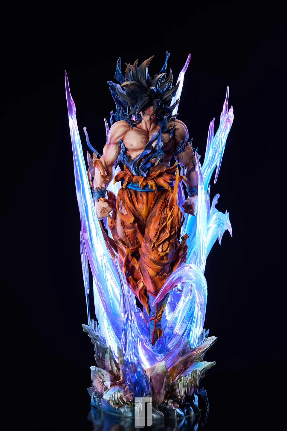 Dragon Ball - UI Goku | 1:6/1:3 Resin Statue | by Iron Curtain Studio