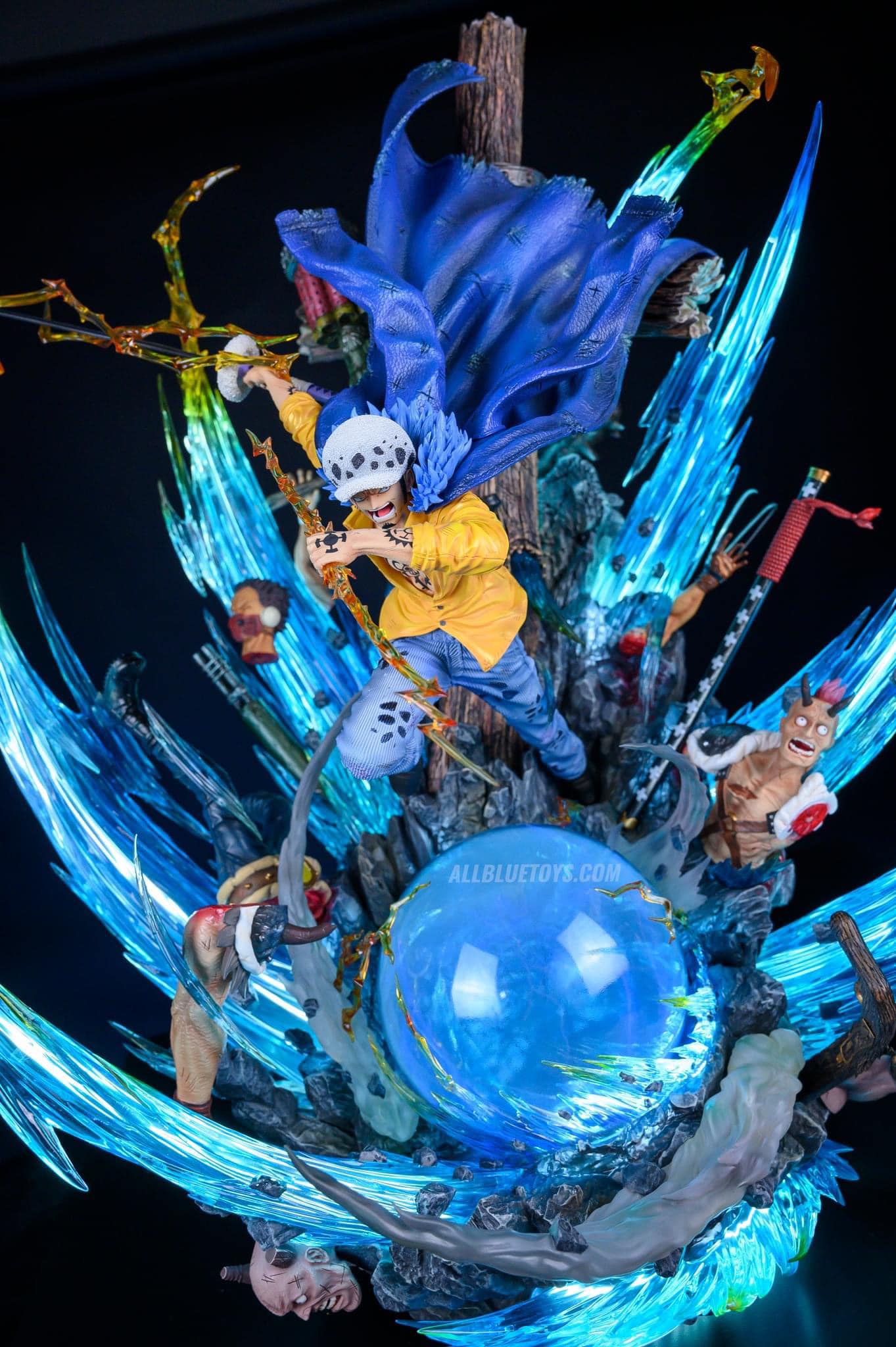 Trafalgar Law – One Piece – Monkey D Studio