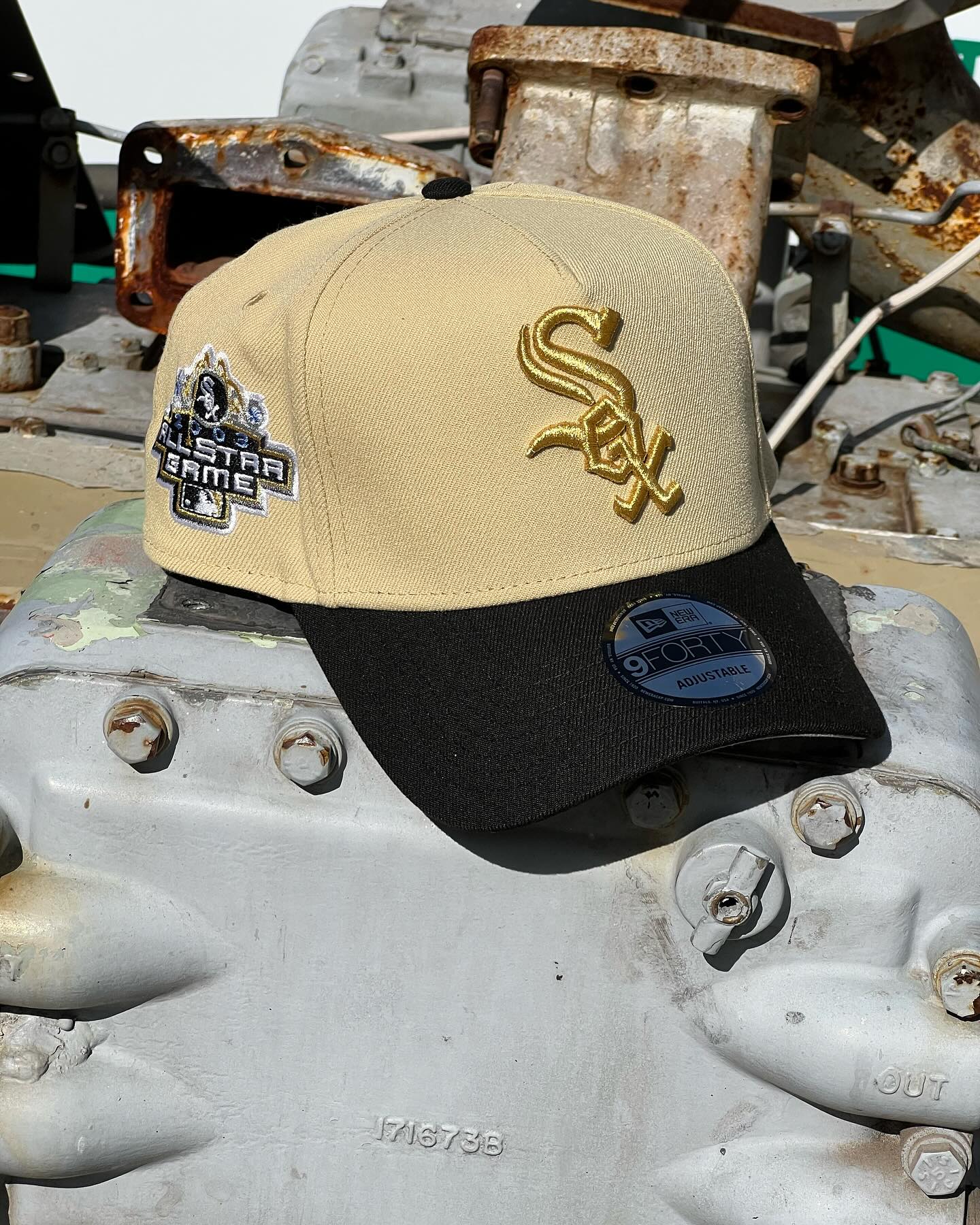 NEW ERA CHICAGO WHITE SOX ALL STAR GAME 2003 VEGAS HEAVY GOLD TWO TONE EDITION 59FIFTY FITTED HAT