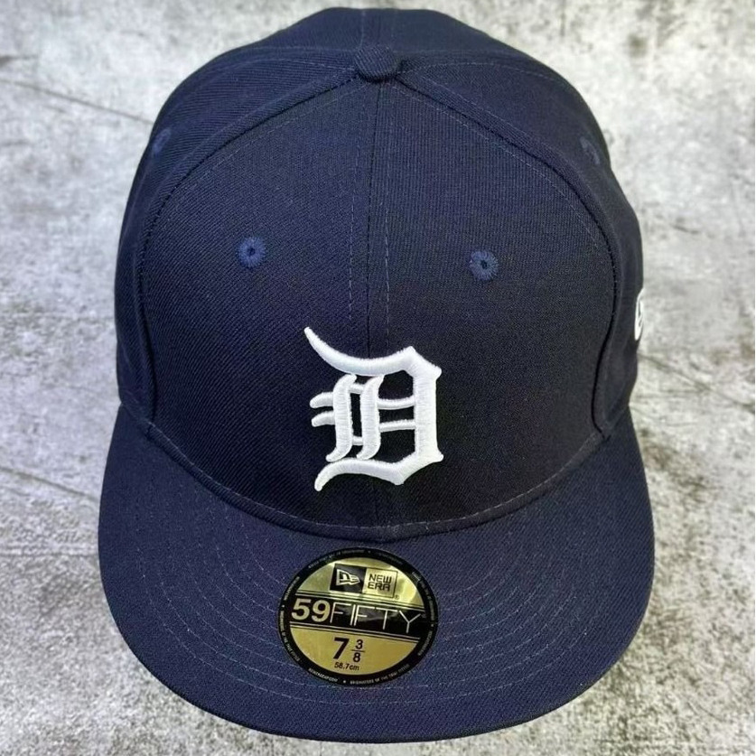 NEW ERA 5950 DETROIT TIGERS NAVY EMBROIDERED CASUAL BASEBALL CAP