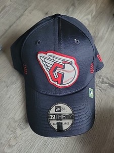 NEW ERA CLEVELAND GUARDIANS EVERGREEN BASIC 59FIFTY FITTED HAT