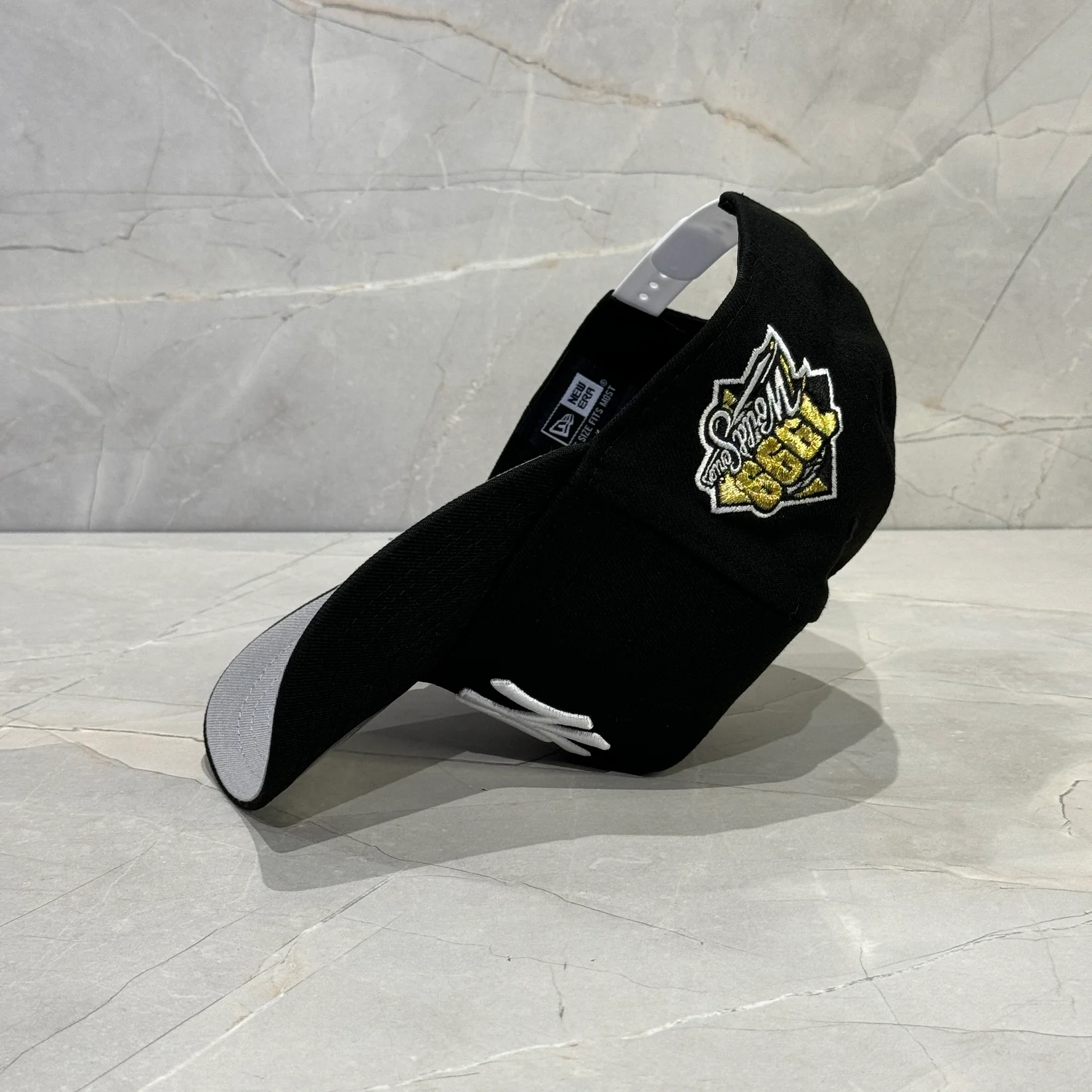 NEW ERA NEW YORK YANKEES WORLD SERIES 1999 BLACK/SKY 59FIFTY FITTED