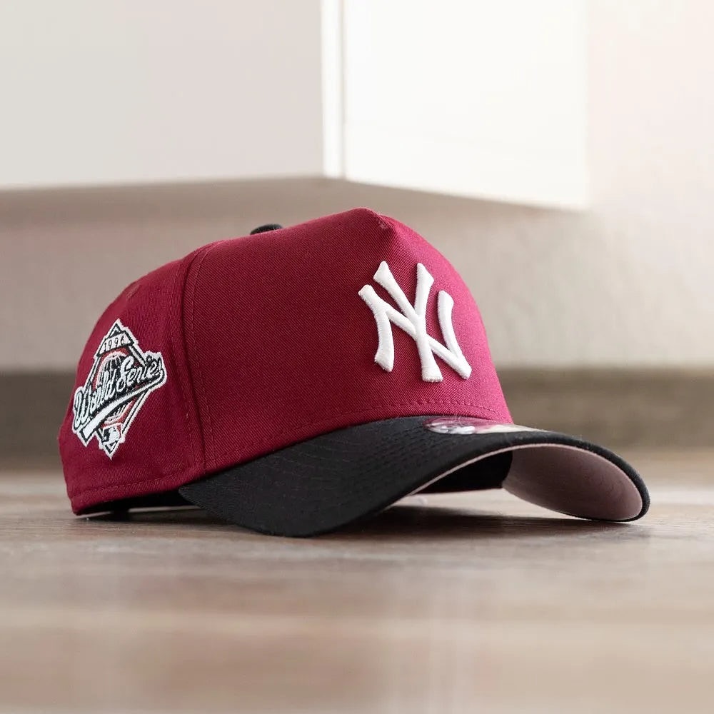NEW ERA 9FORTY A-FRAME MLB NEW YORK YANKEES WORLD SERIES 1996 TWO TONE / PINK UV SNAPBACK CAP HAT MLB