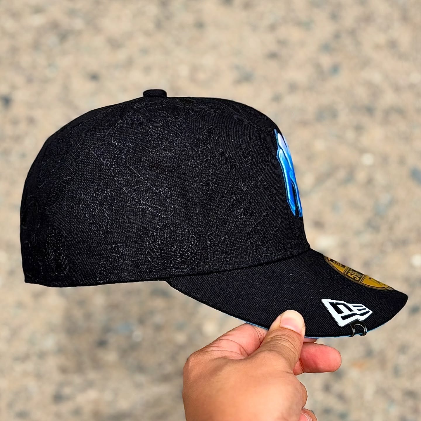 NEW ERA TONAL KOI 59FIFTY FITTED EMBROIDERED CASUAL BASEBALL CAP