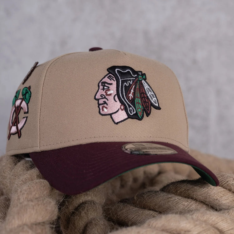 NEW ERA 9FORTY A-FRAME NHL CHICAGO BLACKHAWKS TOMAHAWKS TWO TONE / KELLY GREEN UV SNAPBACK