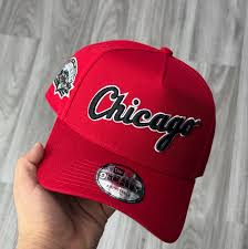 NEW ERA CHICAGO WHITE SOX COMISKEY PARK COLOR FLIP EDITION 9FORTY A FRAME SNAPBACK HAT
