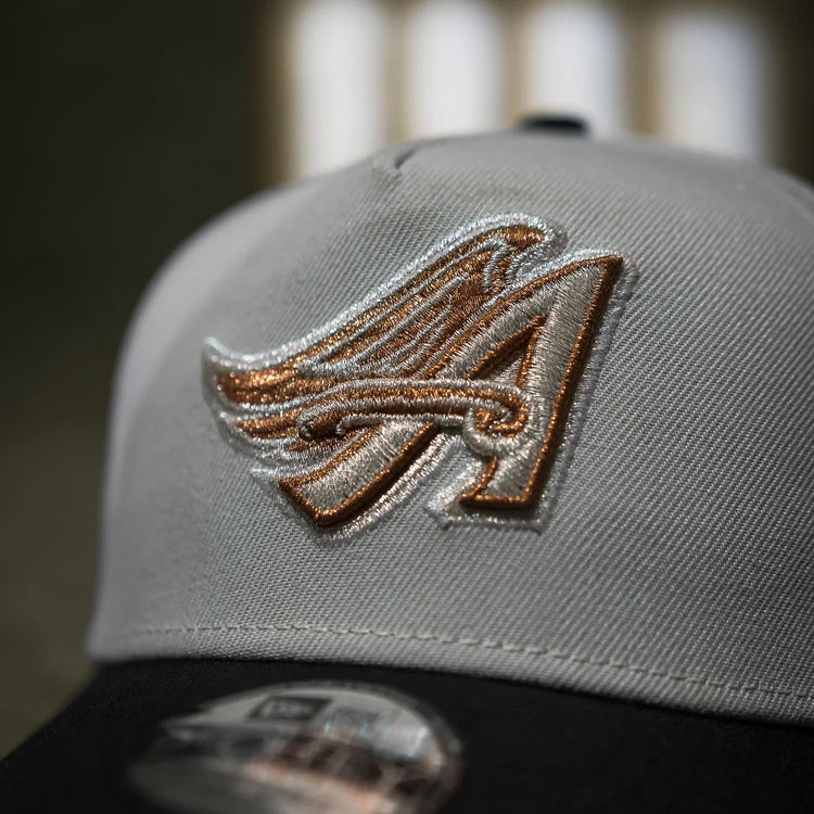 ANAHEIM ANGELS MLB SILVER UV / NEW ERA 9FORTY A-FRAME