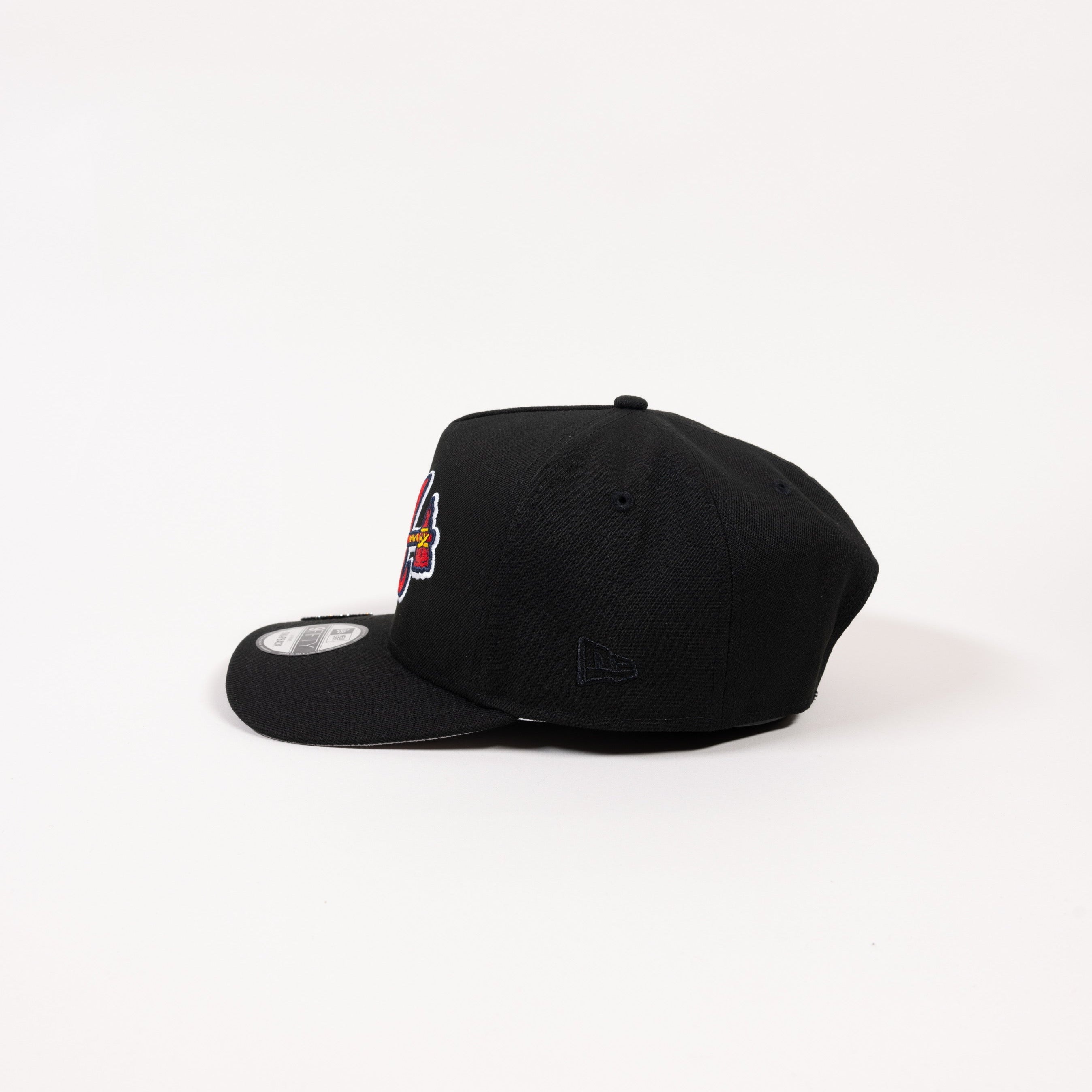 NEW ERA EXCLUSIVE 9FIFTY A-FRAME BLACK ATLANTA BRAVES SNAPBACK W/ 2000 ALL STAR GAME SIDE PATCH