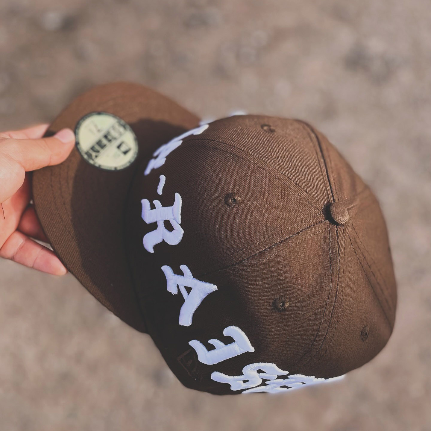 NEW ERA LOS ÁNGELES DODGERS X RAISED CHOCOLATE EMBROIDERED CASUAL BASEBALL CAP