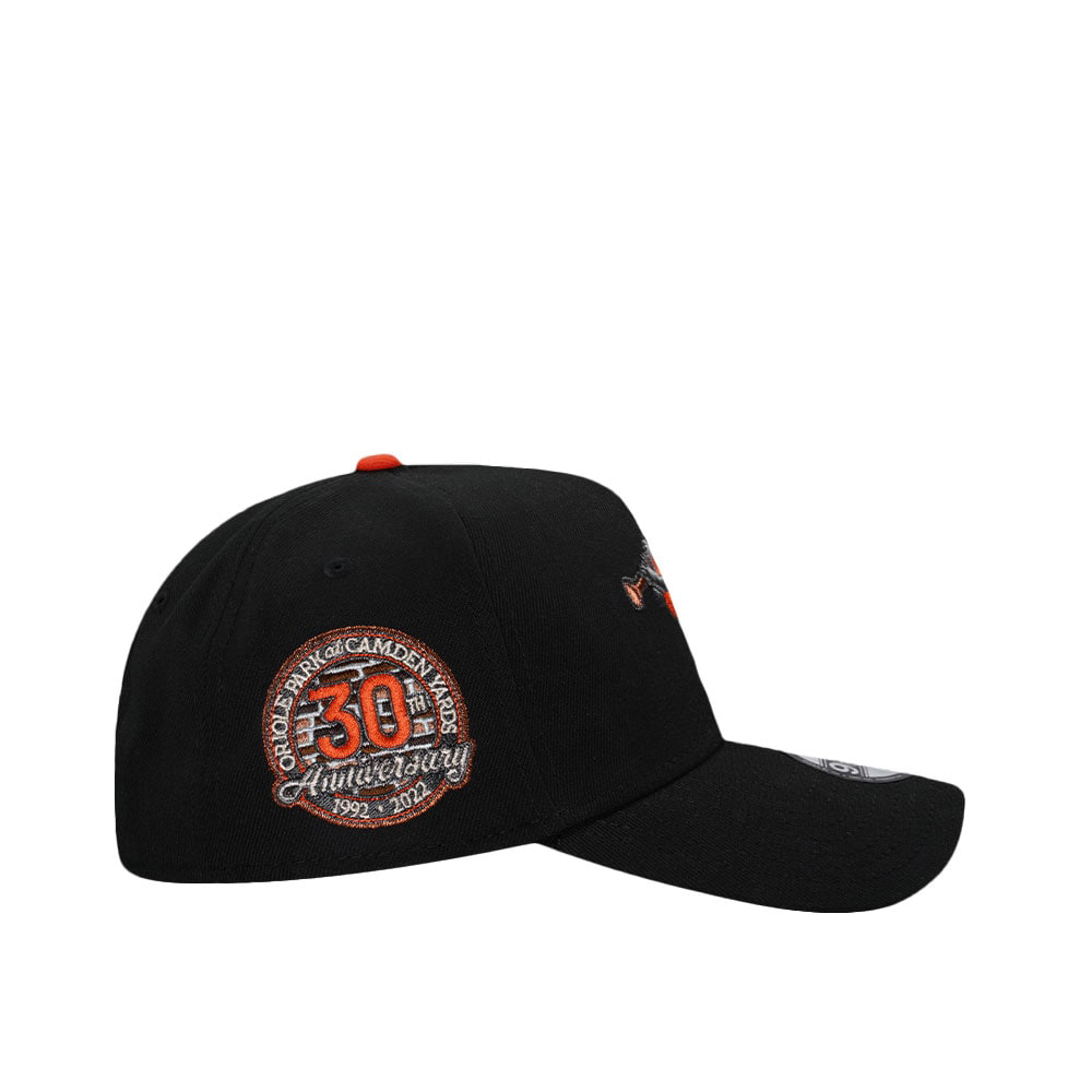 NEW ERA EU EXCLUSIVE NEW ERA HAT 9FORTY SNAPBACK BALTIMORE ORIOLES MLB 30TH ANNIVERSARY KELLY GREEN BOTTOM A FRAME SNAPBACK CAP BLACK