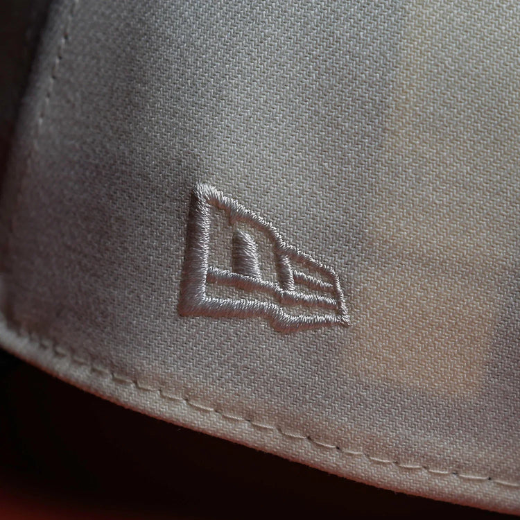 NEW ERA 9FORTY A-FRAME MLB HOUSTON ASTROS CHROME WHITE / GRAY UV SNAPBACK