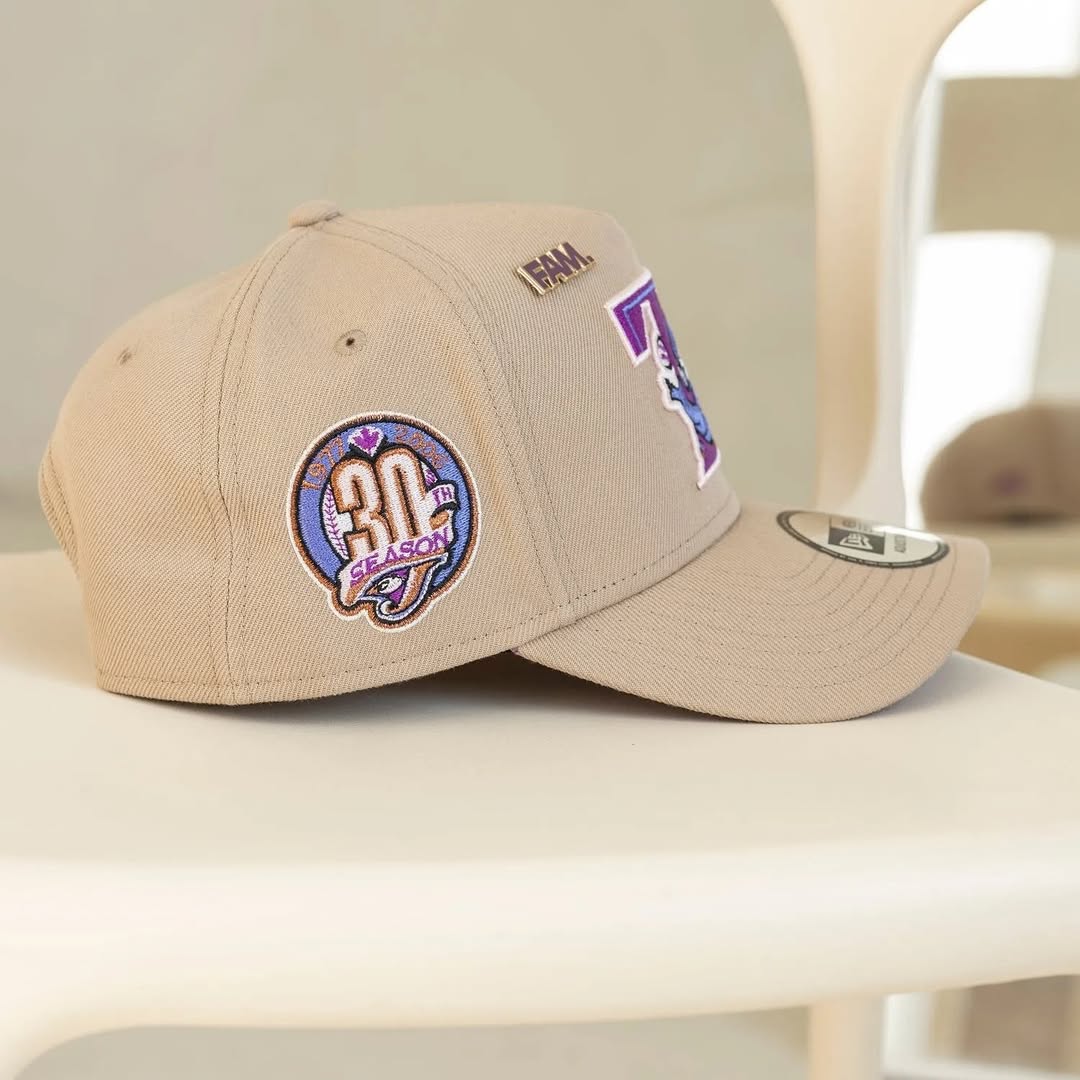 NEW ERA 9FORTY A-FRAME TORONTO BLUE JAYS 30TH ANNIVERSARY CAMEL / SPARKLING GRAPE