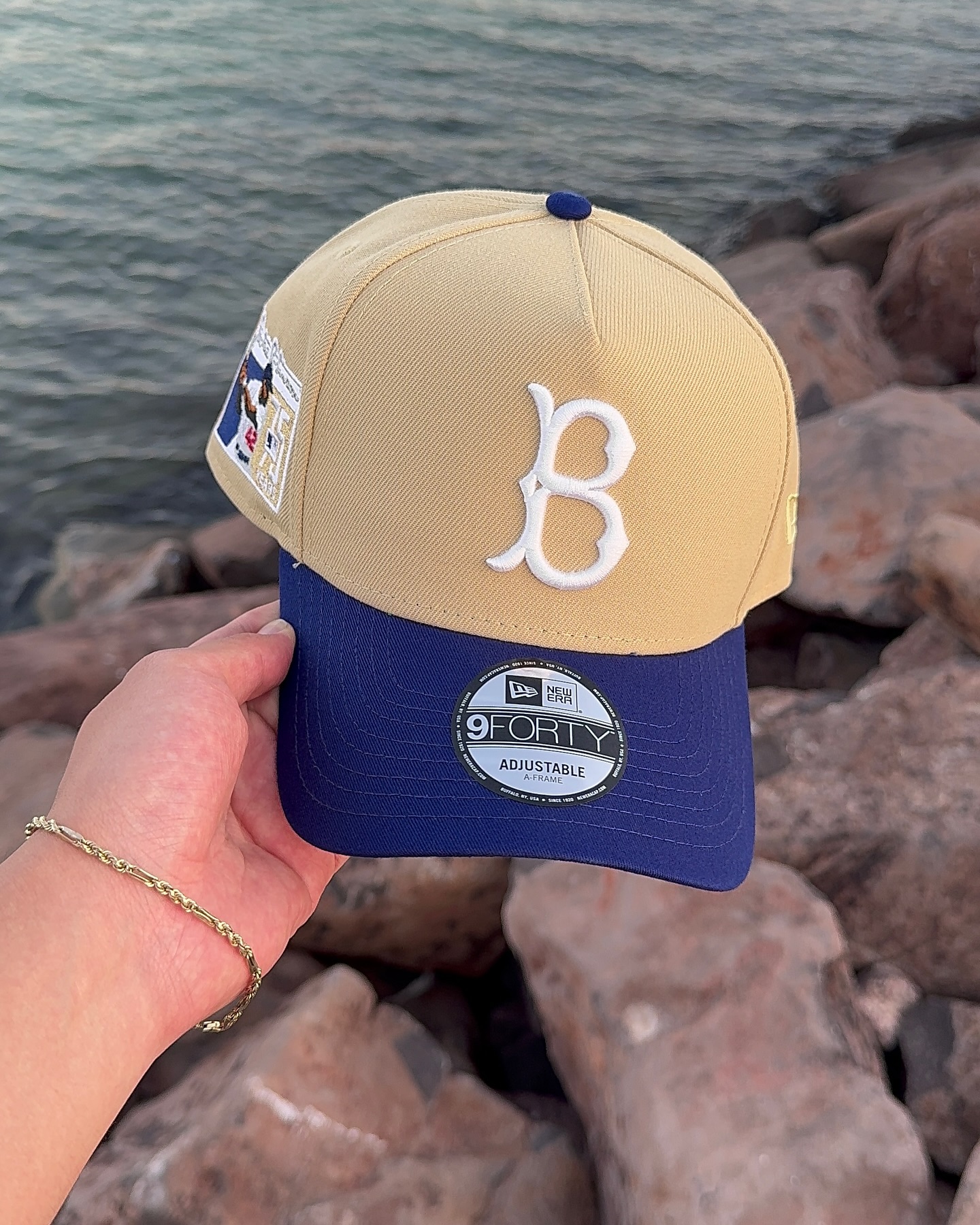 NEW ERA BROOKLYN DODGERS JACKIE ROBINSON 75 YEARS THROWBACK EDITION 9FORTY A FRAME SNAPBACK HAT