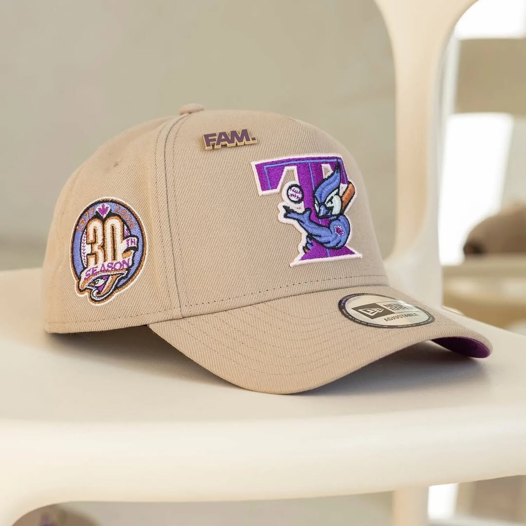 NEW ERA 9FORTY A-FRAME TORONTO BLUE JAYS 30TH ANNIVERSARY CAMEL / SPARKLING GRAPE