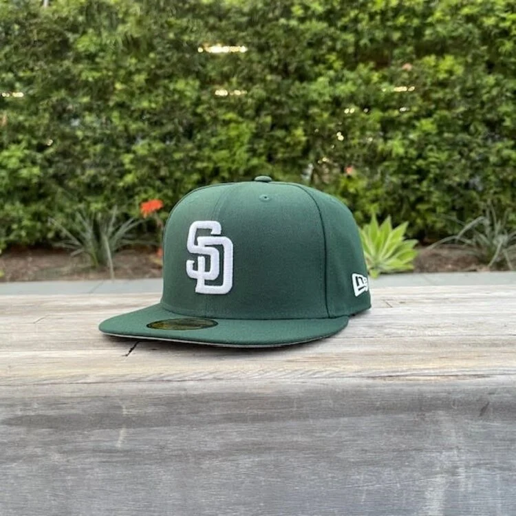 NEW ERA NEW SAN DIEGO PADRES ERA SD MLB ADJUSTABLE TRUCKER CAP UNISEX HAT-COLLECTION SERIES-FLAT BRIM