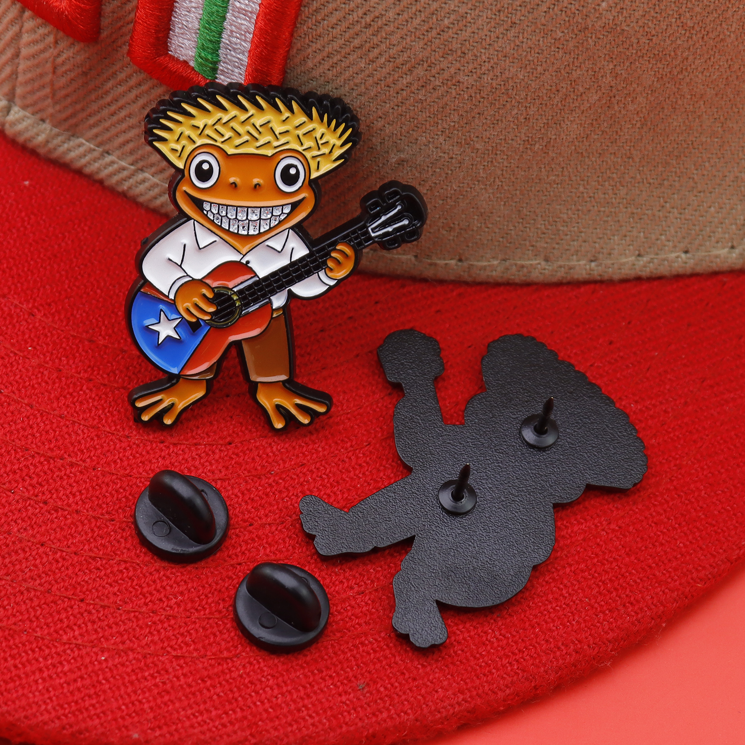 NEW ERA PIN The Frog & Guitar
