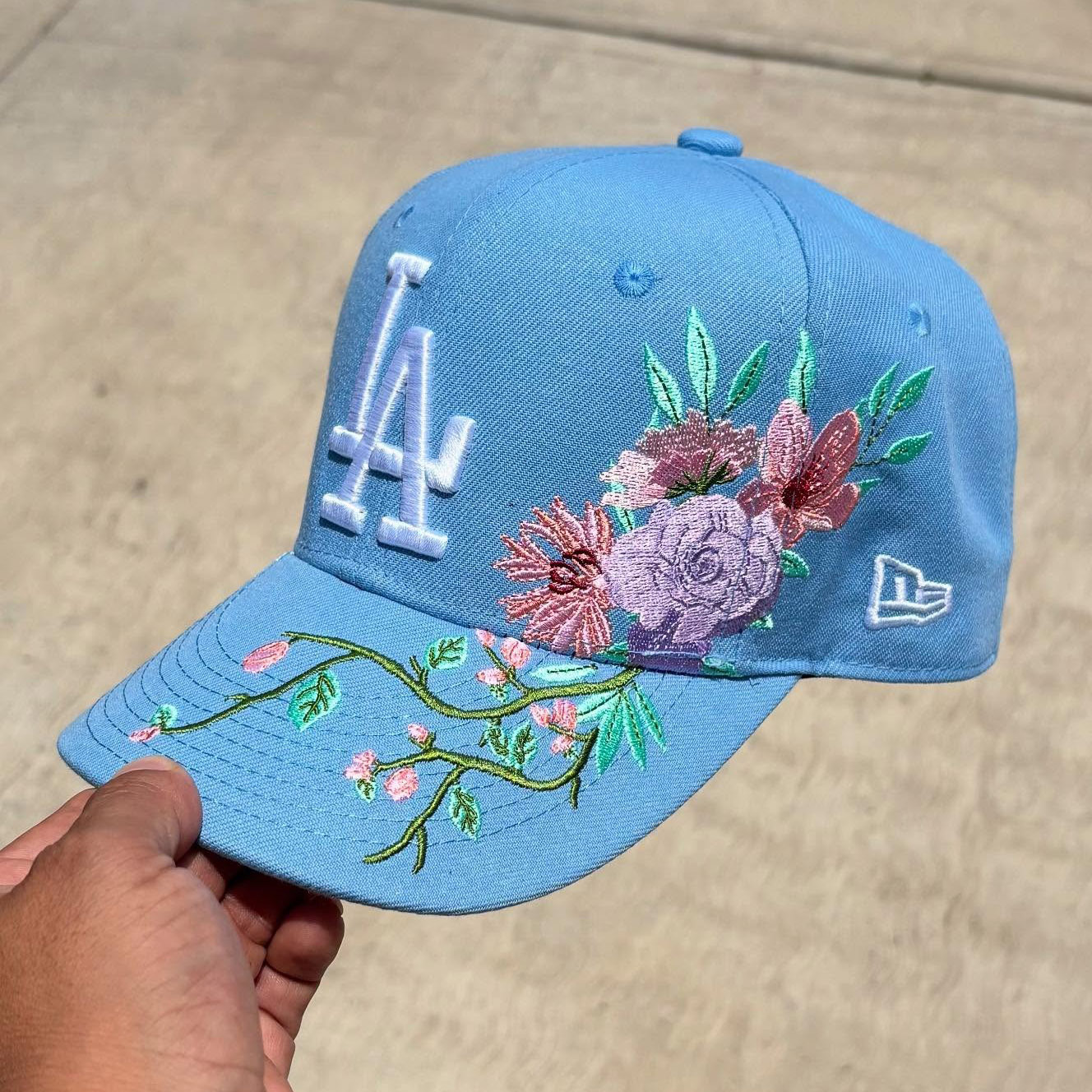 NEW ERA LOS ANGELES DODGERS FLORAL EMBROIDERED CASUAL BASEBALL CAP