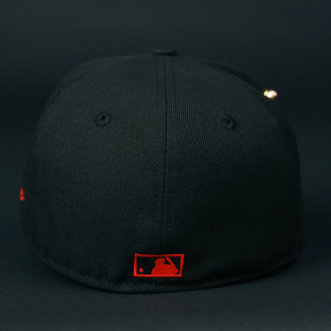 NEW ERA EXCLUSIVE 59FIFTY BLACKED OUT TORONTO BLUE JAYS W/ 40TH SEASON SIDE PATCH
