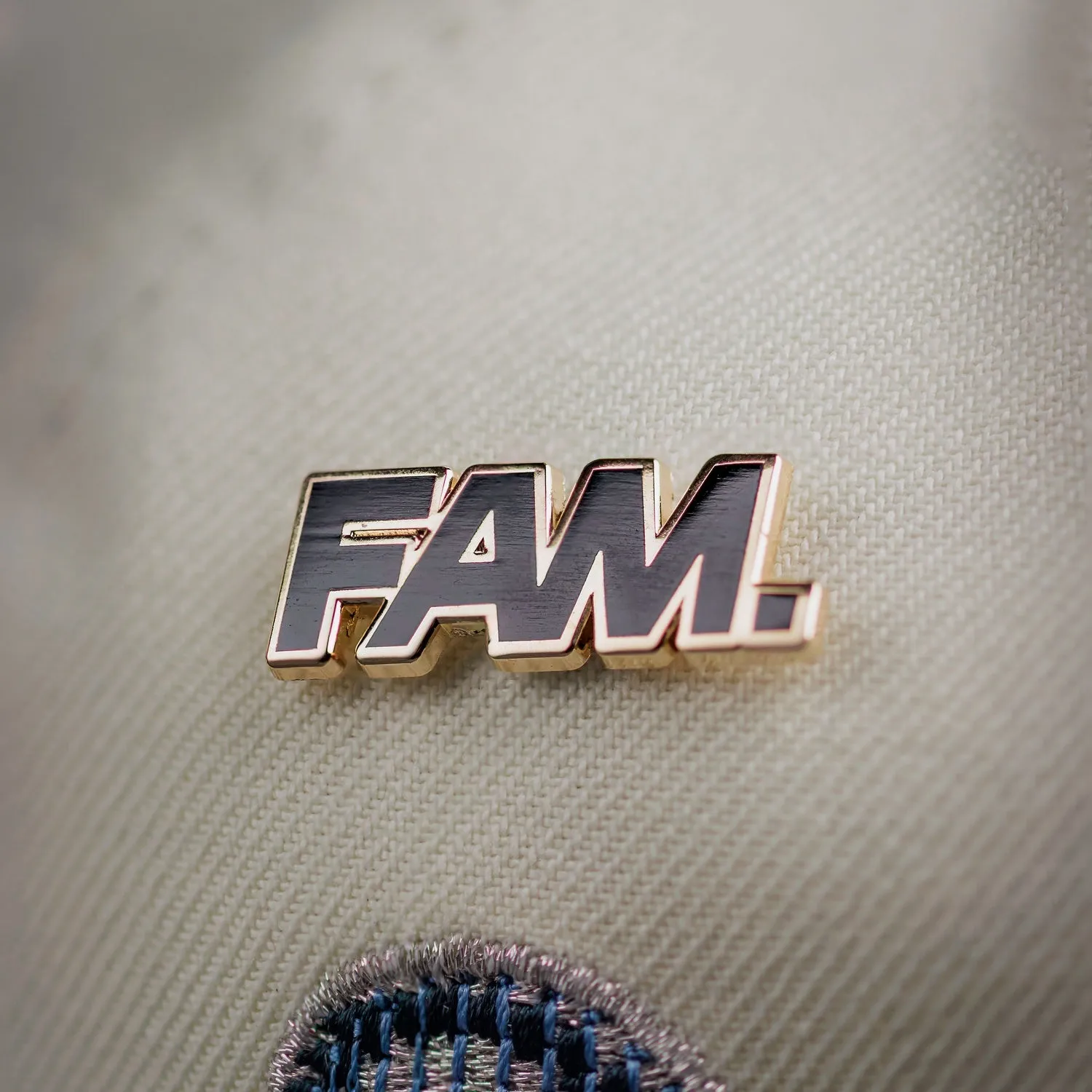 NEW ERA 9FORTY A-FRAME MLB NEW YORK YANKEES WS 24 TWO TONE CHROME WHITE / CARDINAL UV SNAPBACK