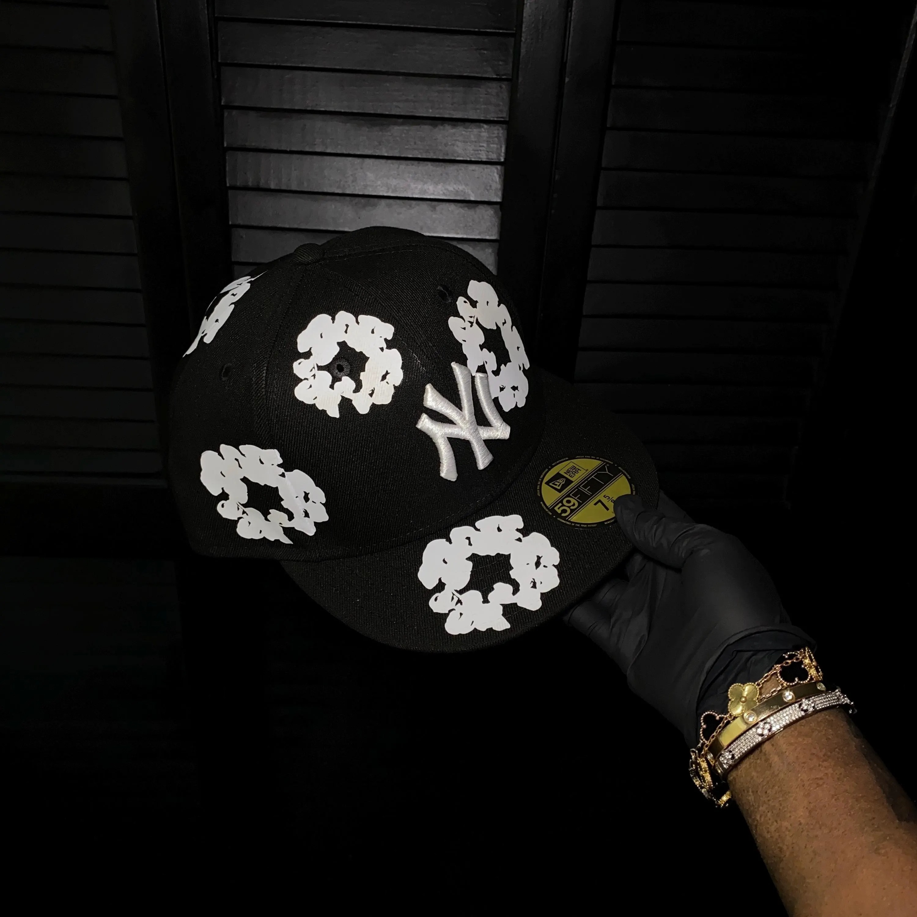 NEW YORK YANKEES DENIM TEARS BLACK FC EXCLUSIVE 59FIFTY